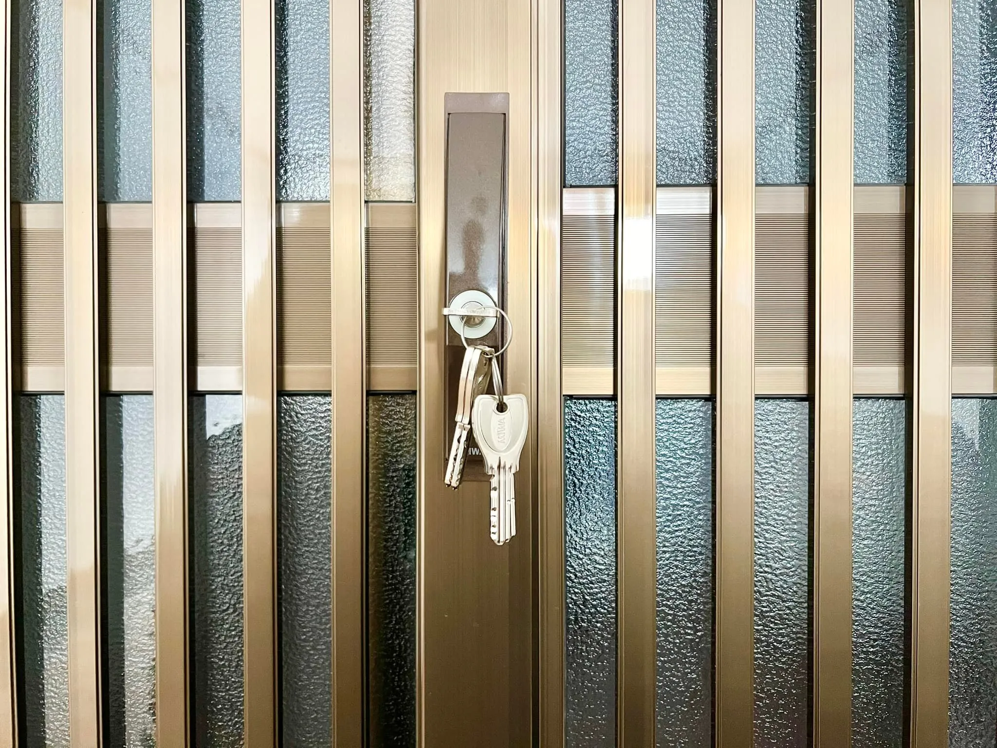 🔑 新入居者のための鍵交換が完了しました！ 🏠