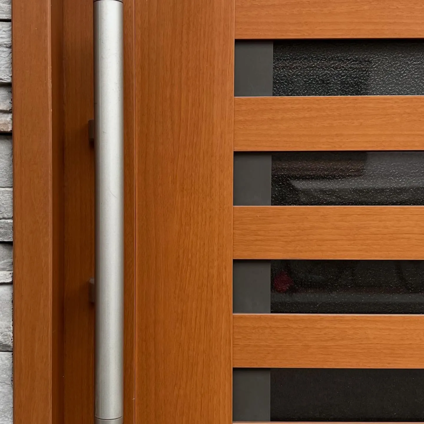 TOSTEMコダチ用錠前の鍵交換:お客様の信頼に応える工事レ...