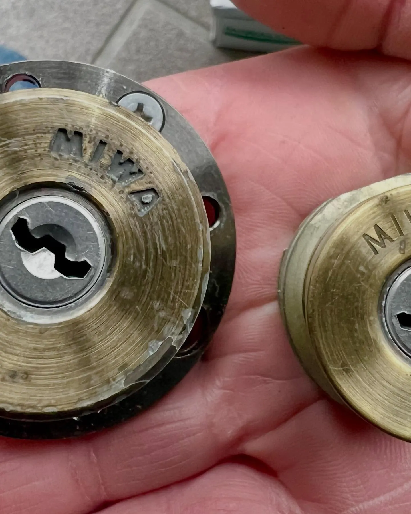 🌟おはようございます!今日は寒さが急に増して、お手手がかじか...