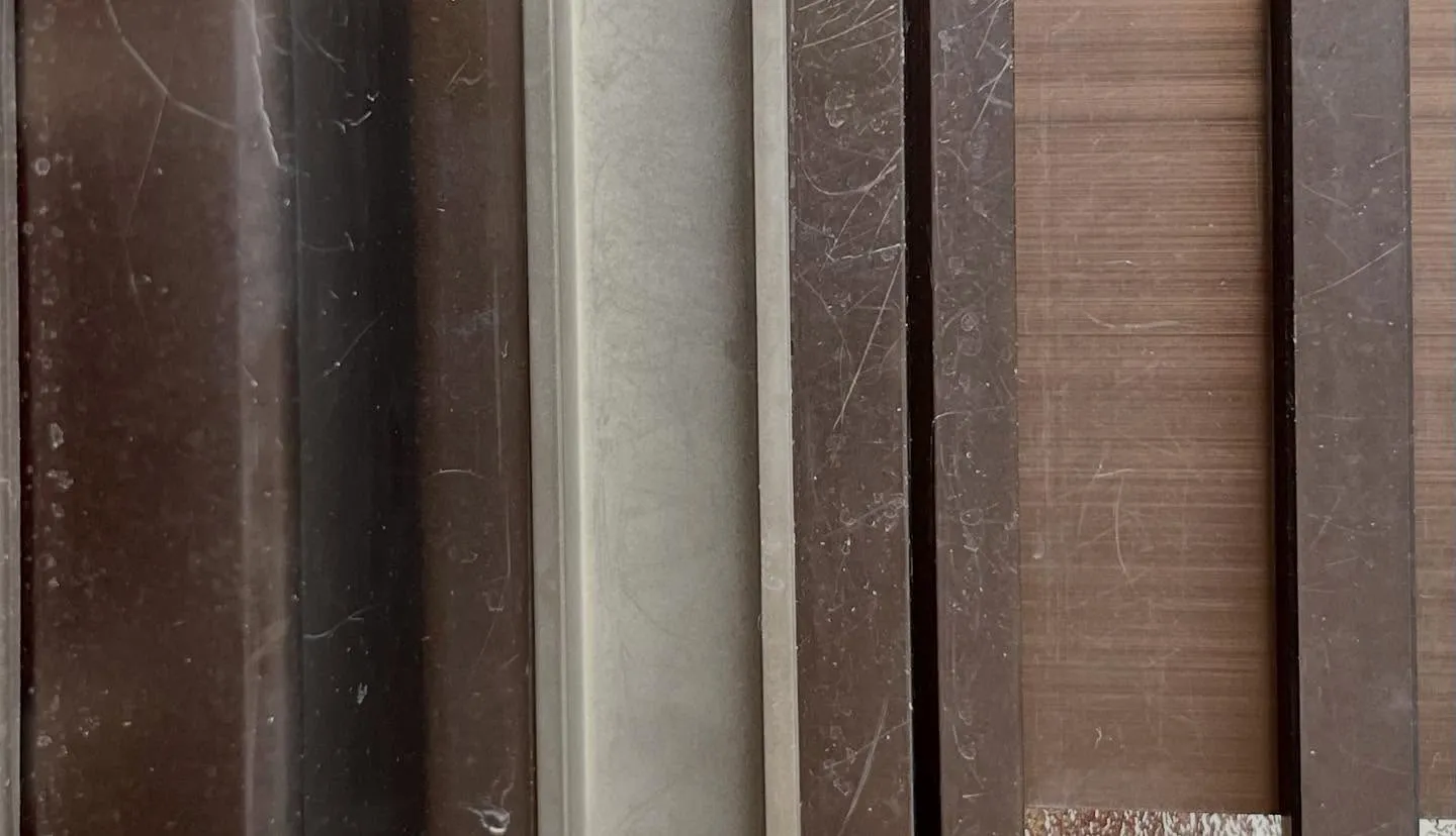 「引戸錠のトラブルを30分で解決！専門鍵屋の現場対応術」