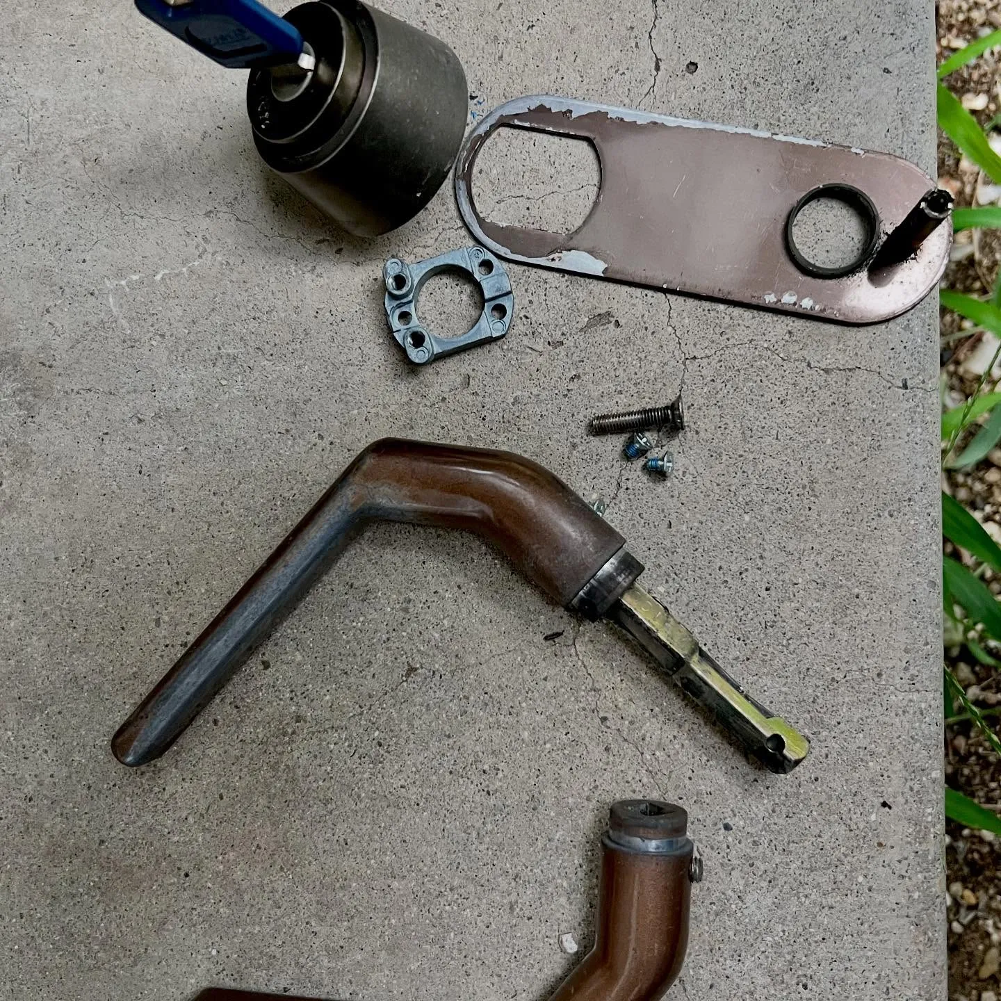 🔑 本日の鍵交換作業🔑