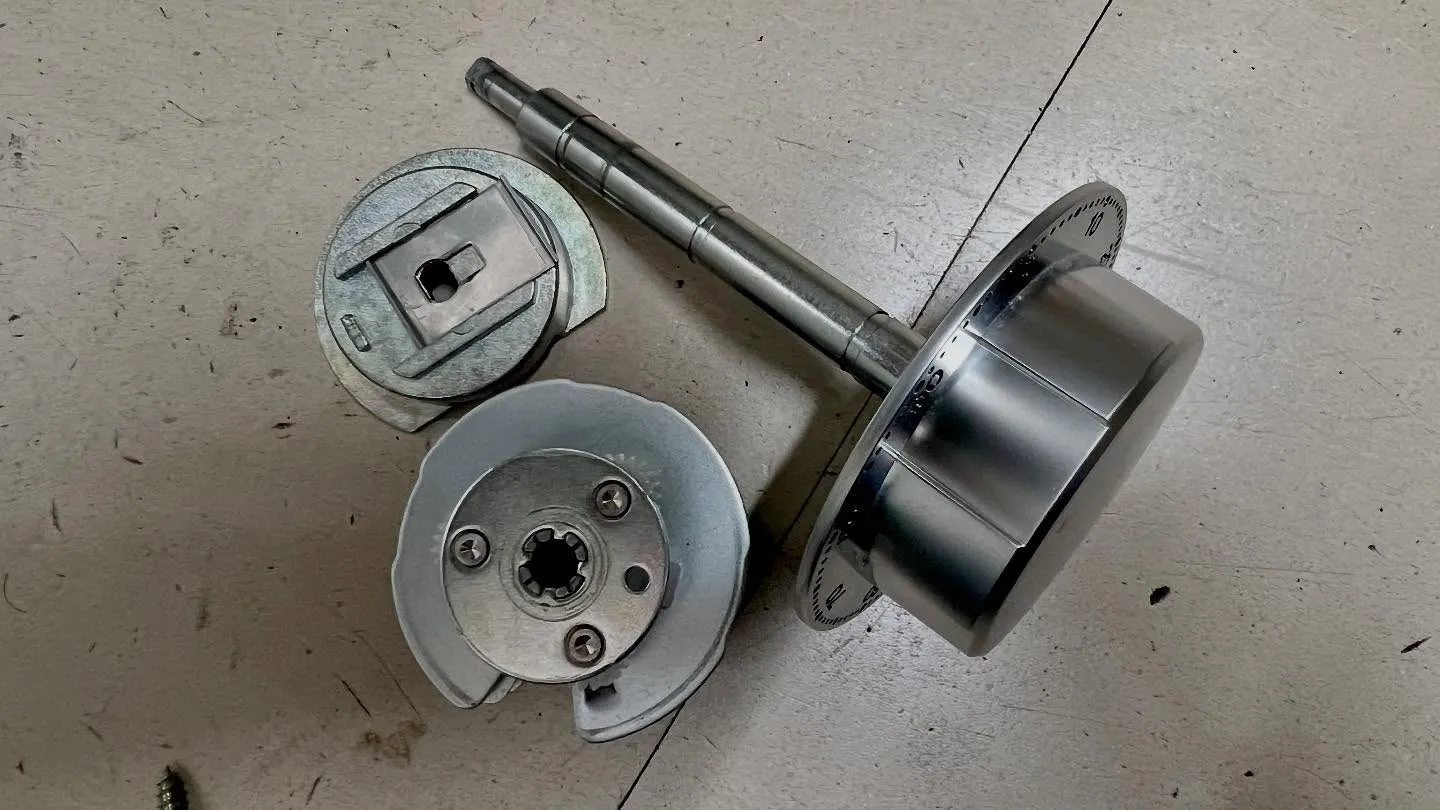 【ダイヤル変更、責任の重みとプロの技】