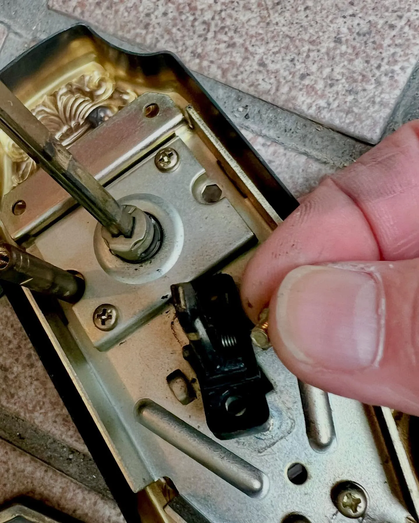 🔧 鍵交換不要!プロの判断で無駄な出費を回避!🔧