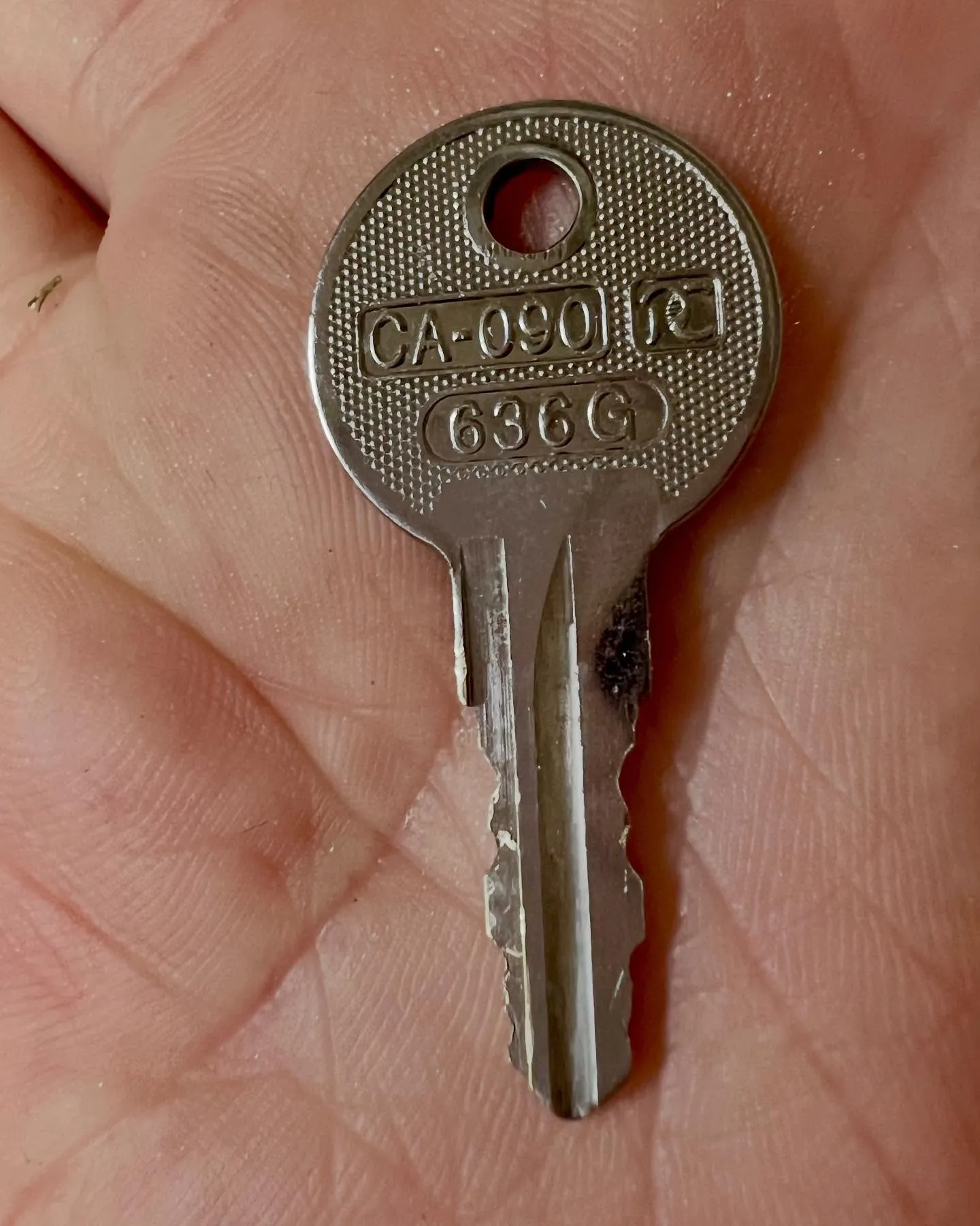 🔑【鍵無し作成で物置鍵を再現！✨】  