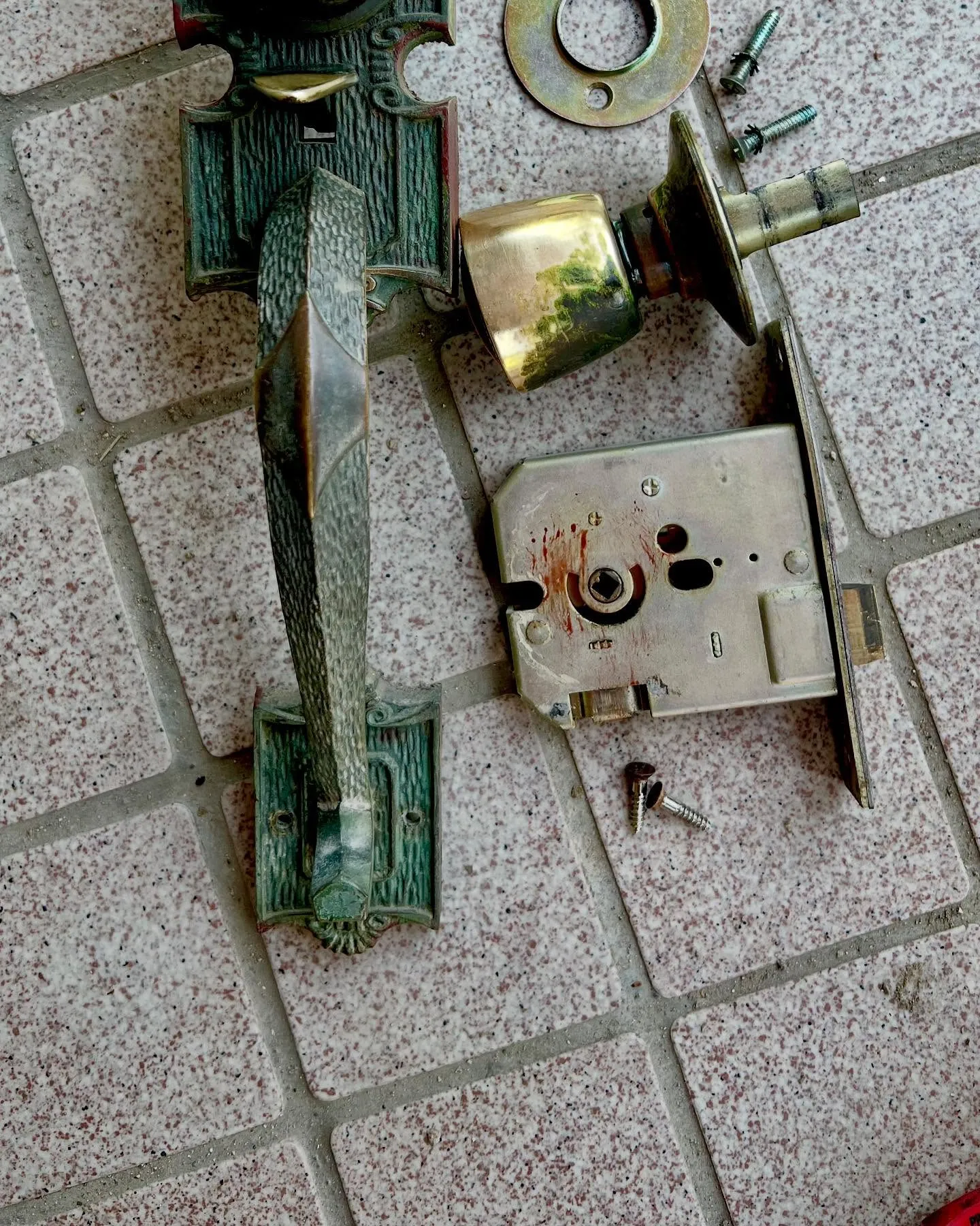 🔑 45年のサムラッチ錠が突然開かない⁉️