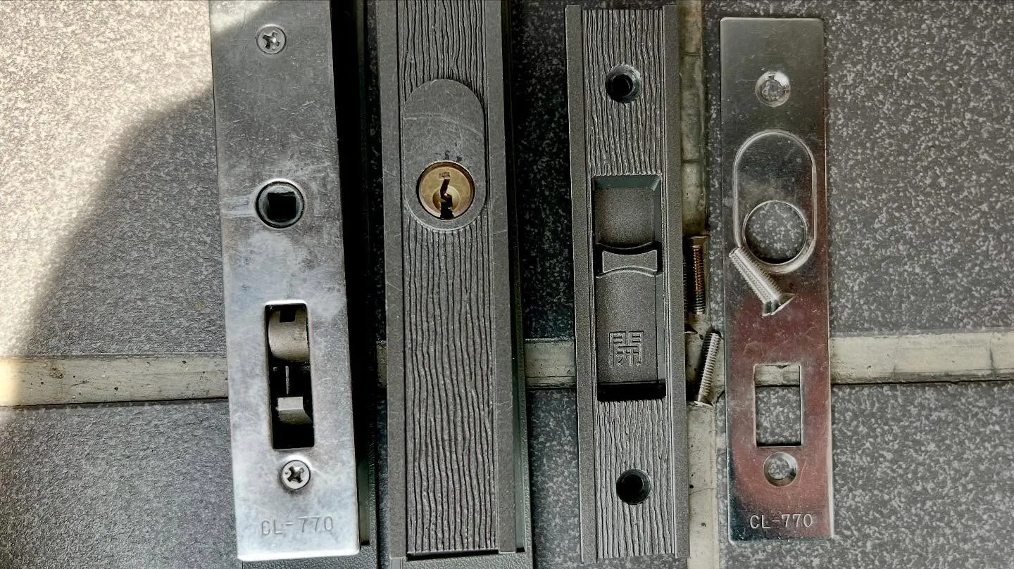 🔑 鍵の交換はただの作業ではなく、問題の本質を見極めることが...