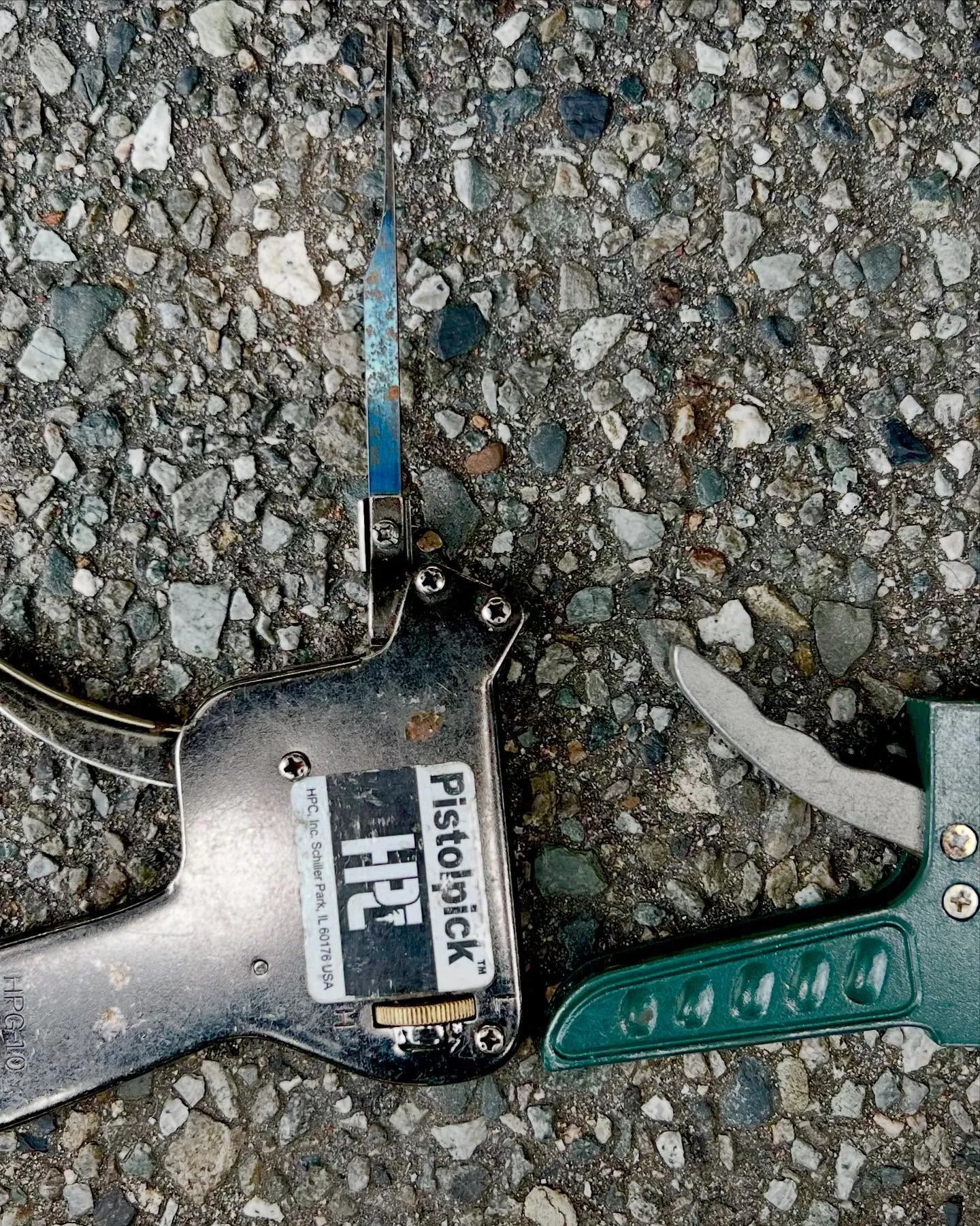 🔑【10年以上開かずの玄関扉、ついに解錠！】  