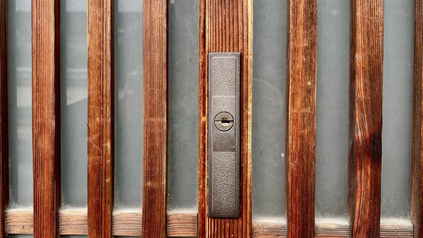 🔑 「引戸の鍵交換で使い勝手向上！」 🔑  