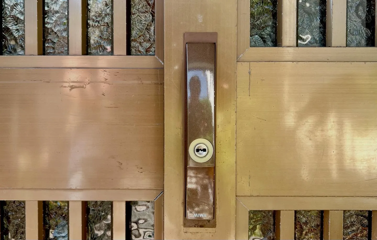 🔑【長年の鍵トラブルを解決！スムーズな鍵交換で安心を提供】🔑...