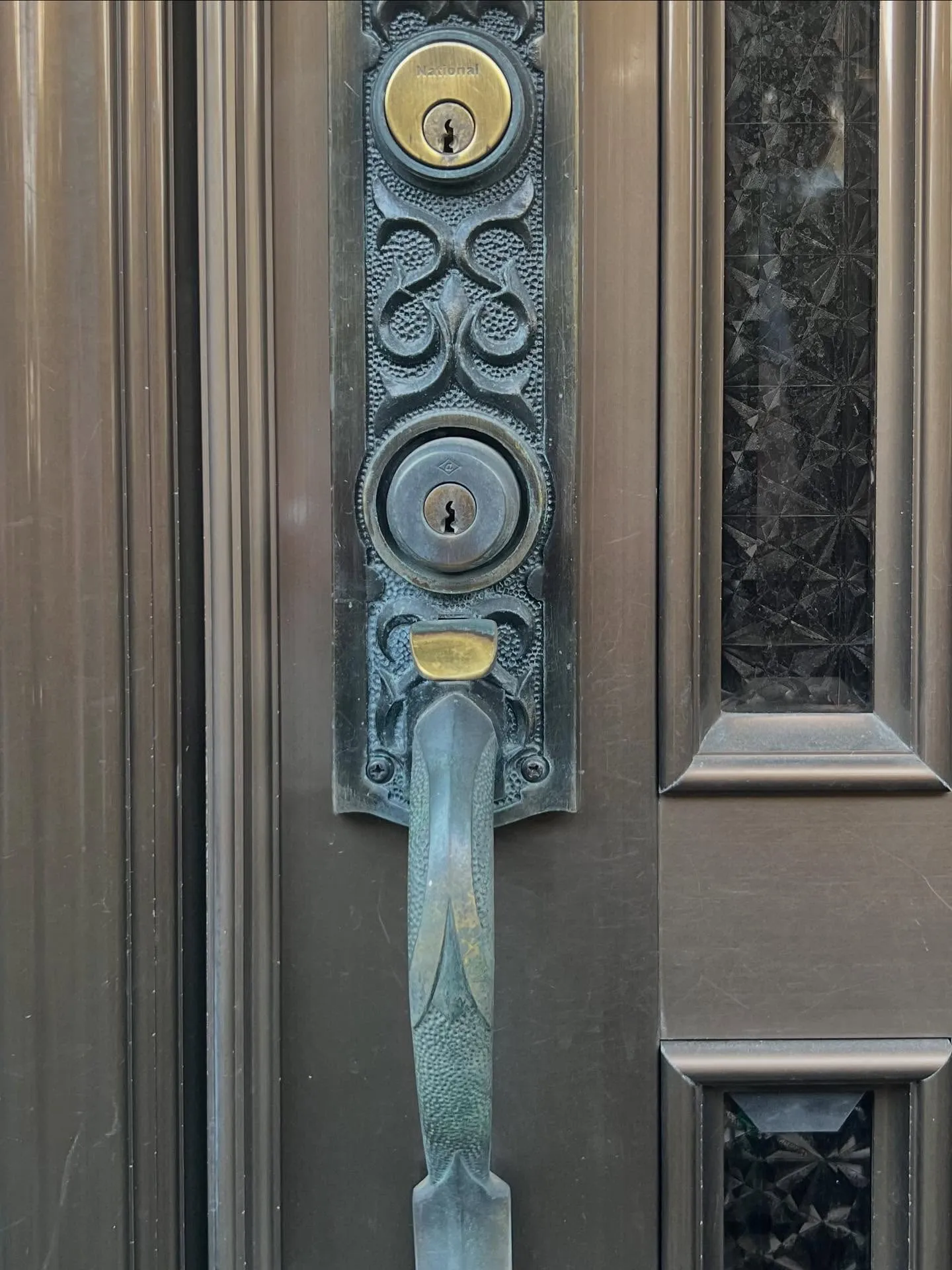 🔧【40年物の錠前復活✨アルファ3690ケース交換で安心を再...