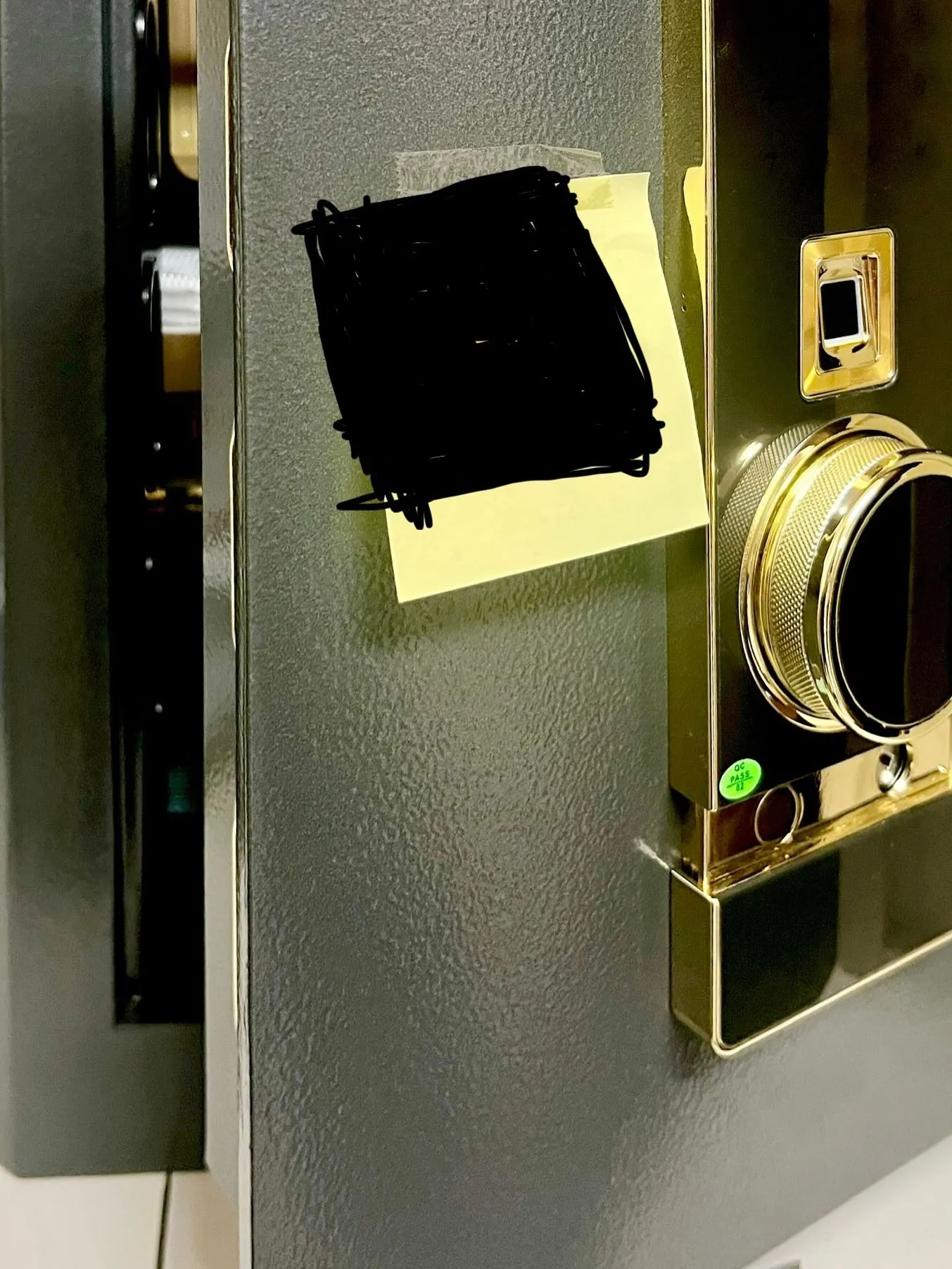 🔓【知らないメーカーの金庫でも大丈夫！】  