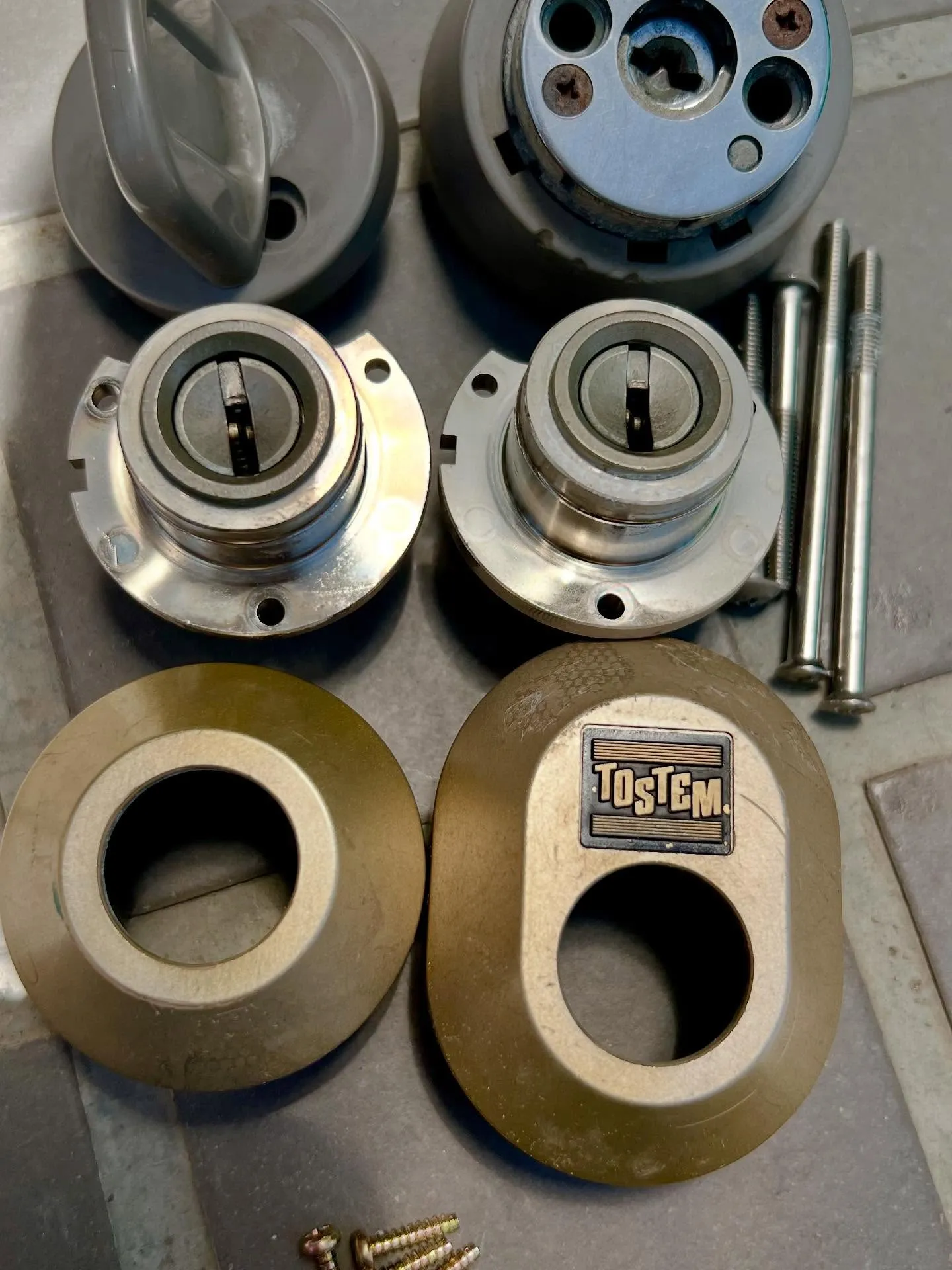 【鍵が回らない不具合に誠実対応|KABA3250Sへの交換】...