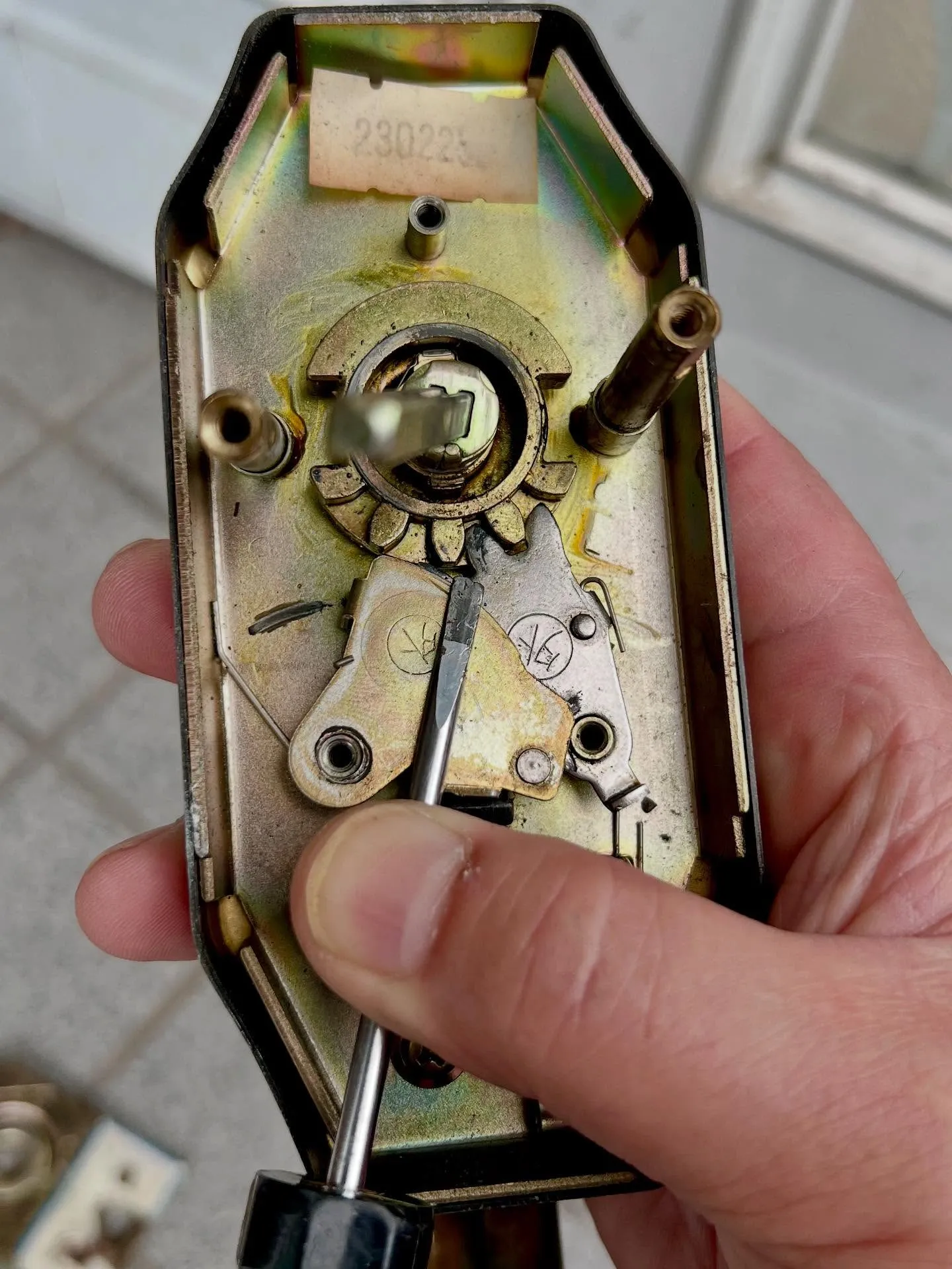 🔐【三協アルミ専用GOAL シャメールシリンダー交換事例】