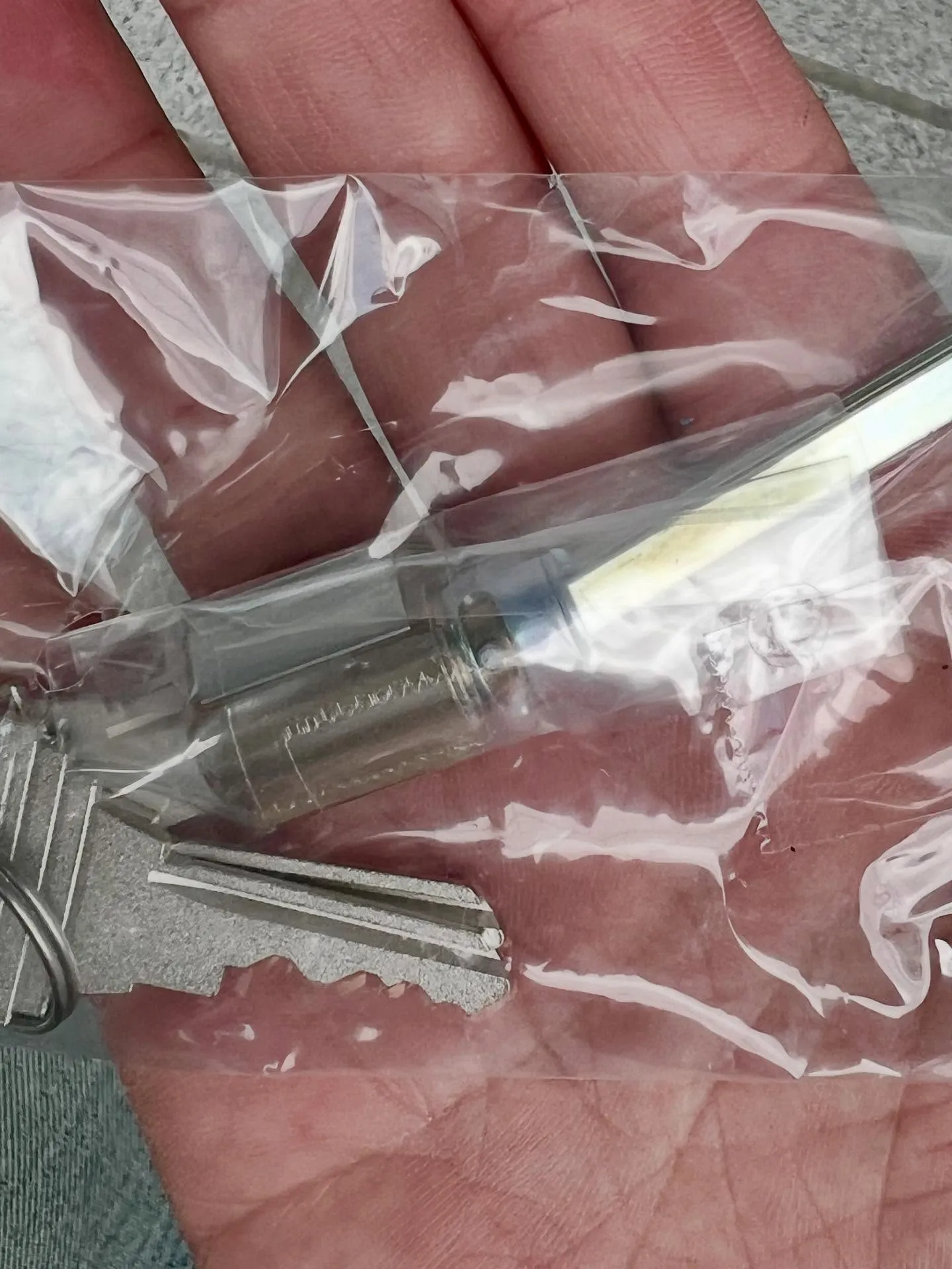 🔐【三協アルミ専用GOAL シャメールシリンダー交換事例】