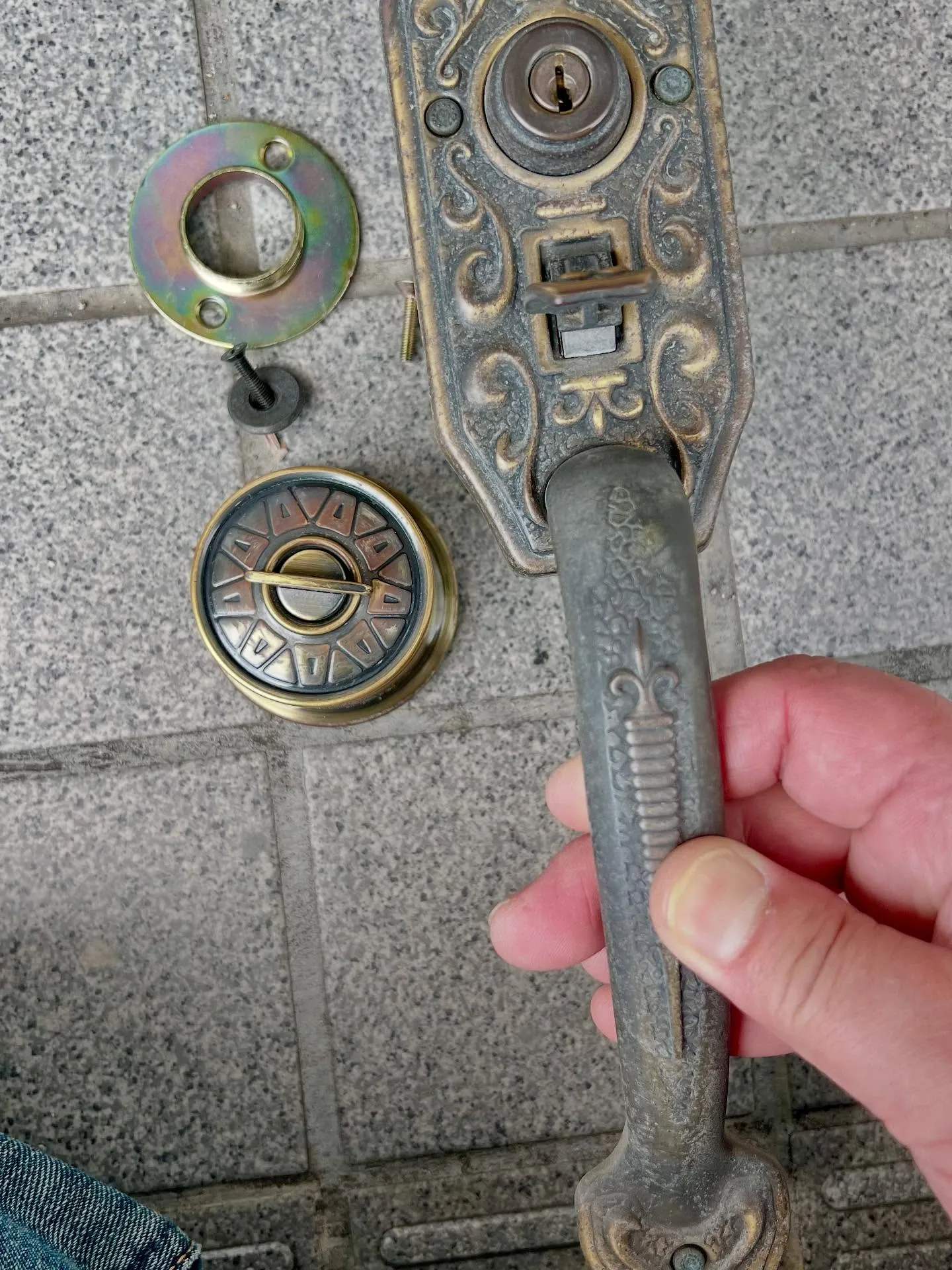 🔐【三協アルミ専用GOAL シャメールシリンダー交換事例】