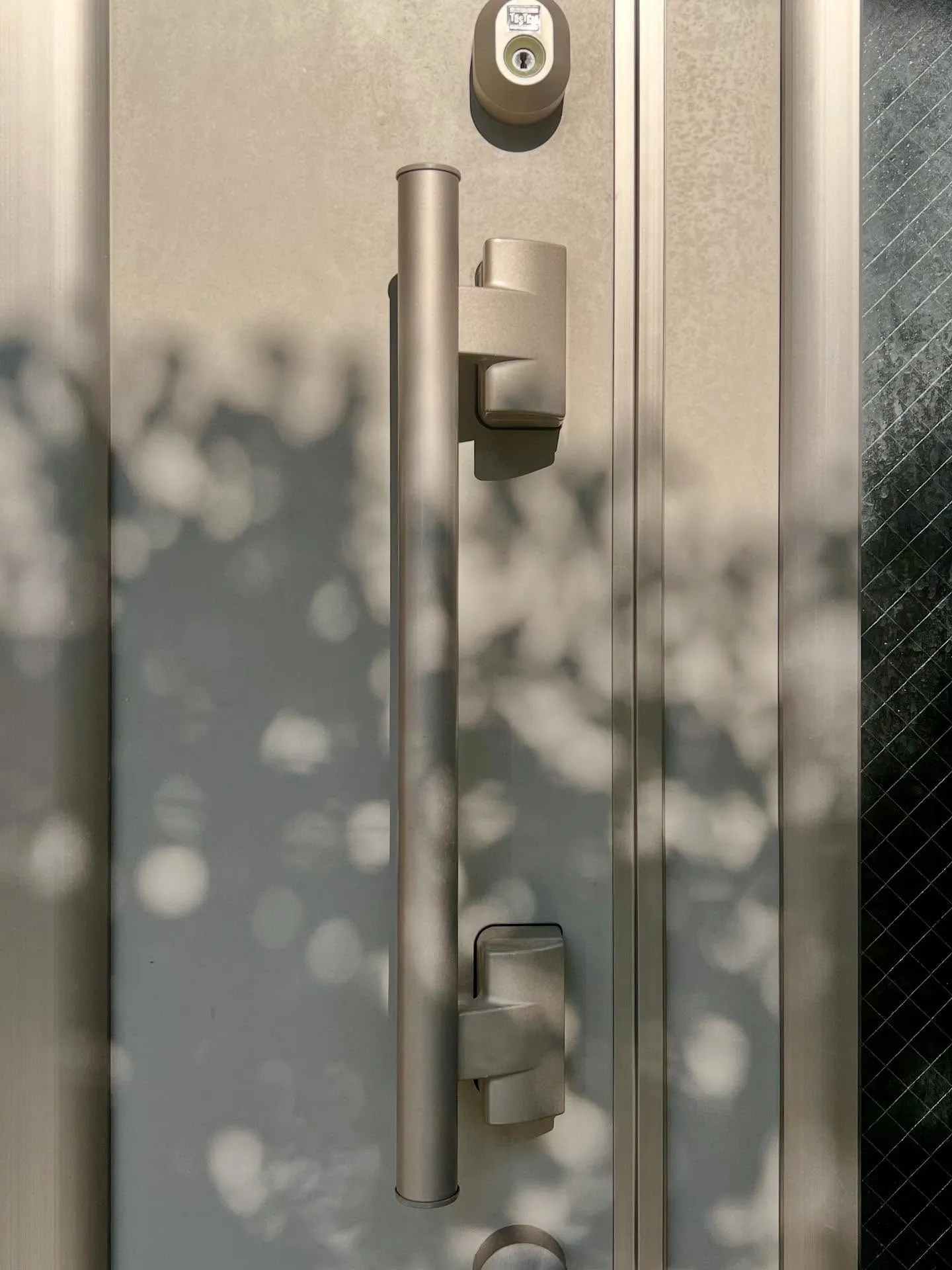 🔧【鍵が回らない!? DIYでさらに悪化…でも無事復旧しまし...