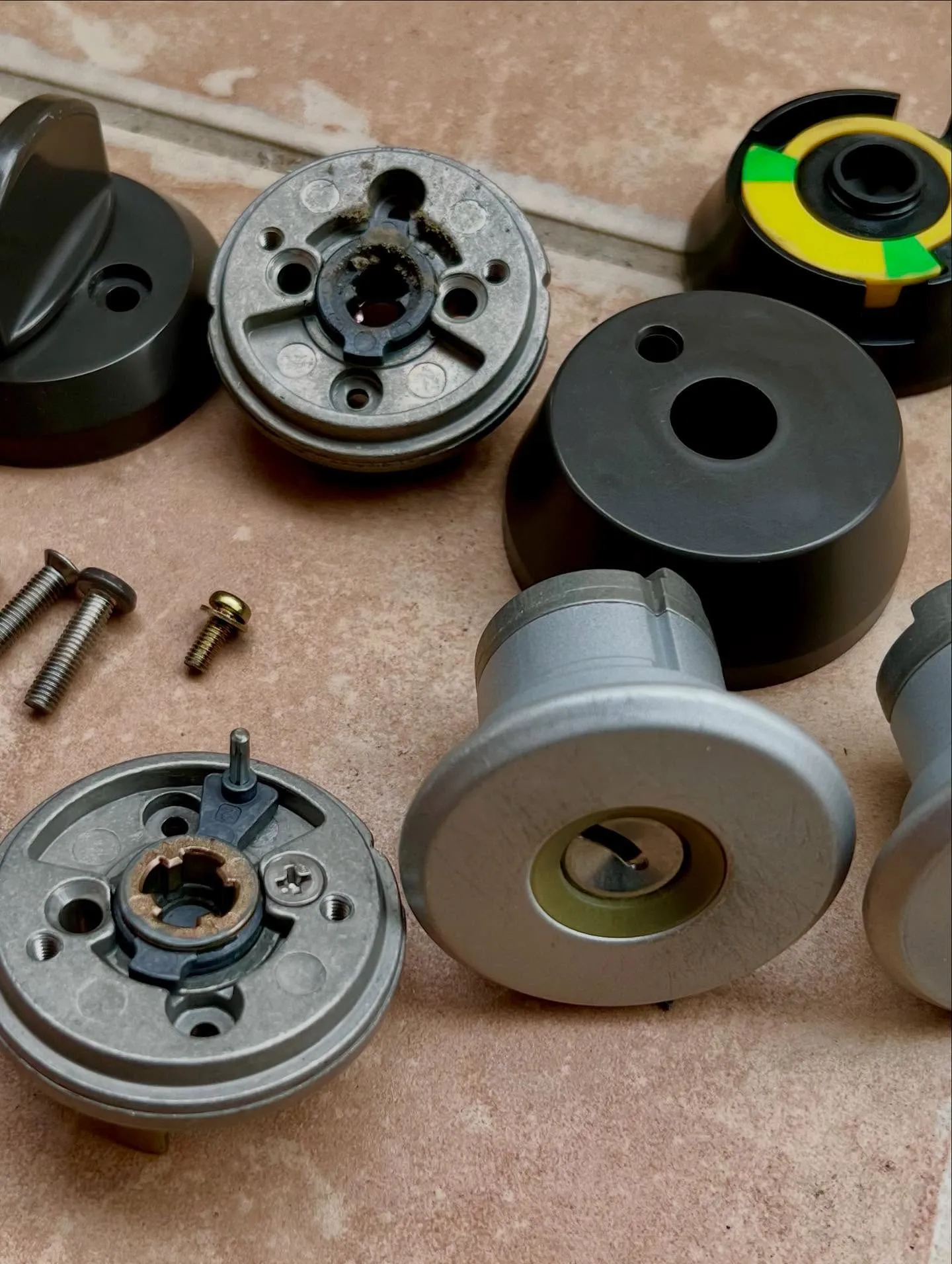 【鍵の価格、まさかの8万円超え⁉️】