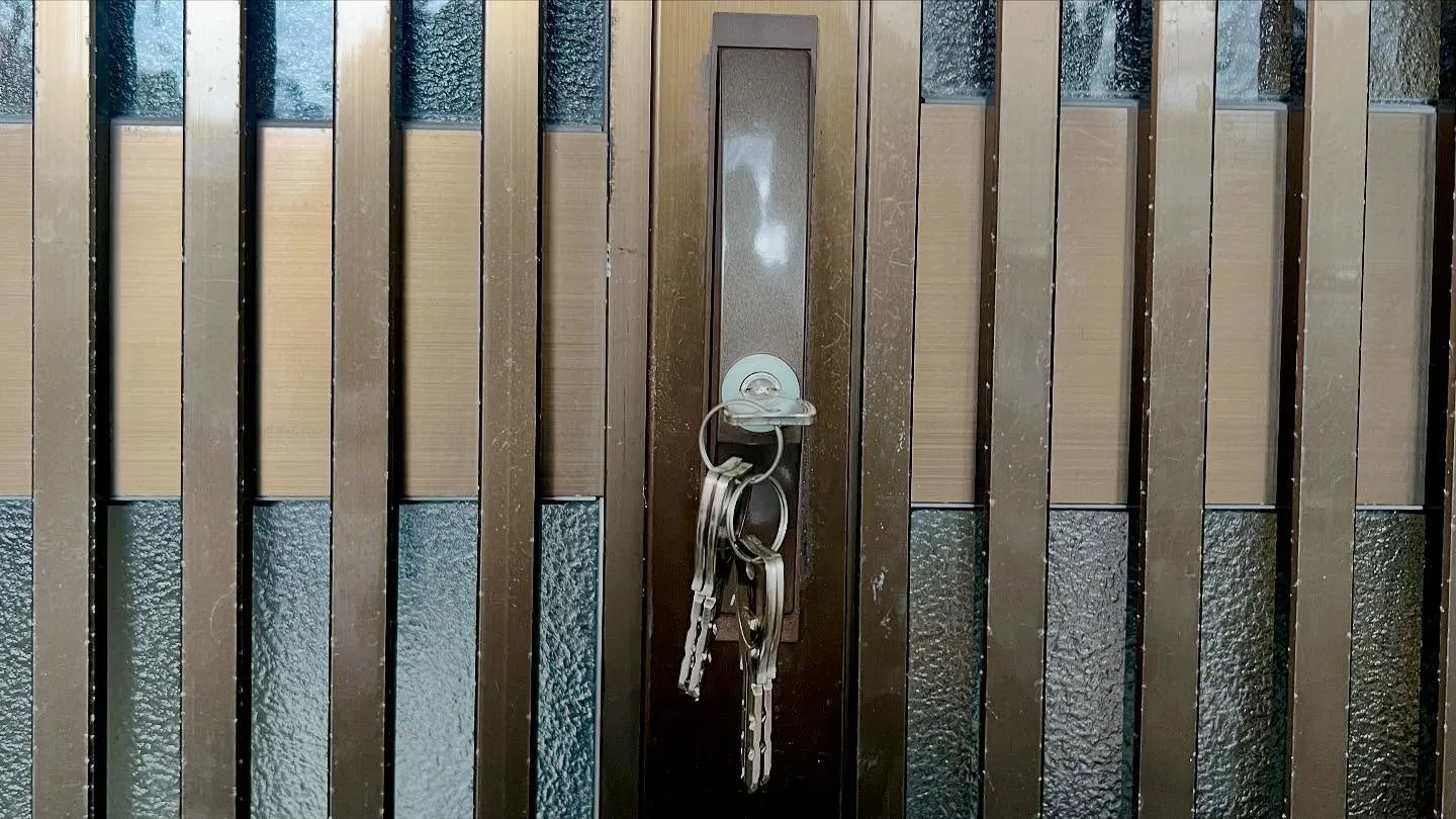 🔐【引戸の鍵がかからないトラブルに対応｜UXキーの特性と錠前...
