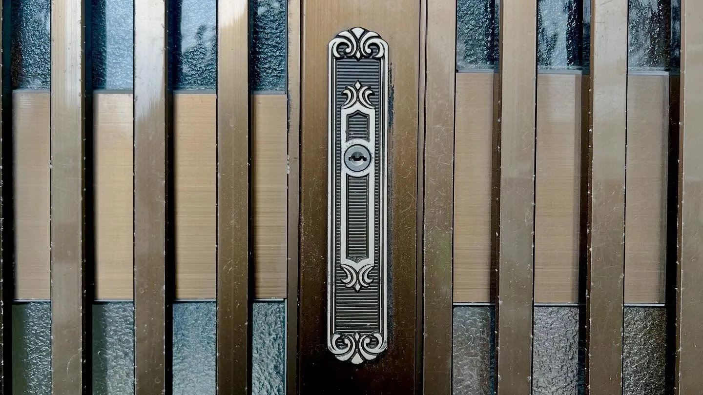 🔐【引戸の鍵がかからないトラブルに対応｜UXキーの特性と錠前...