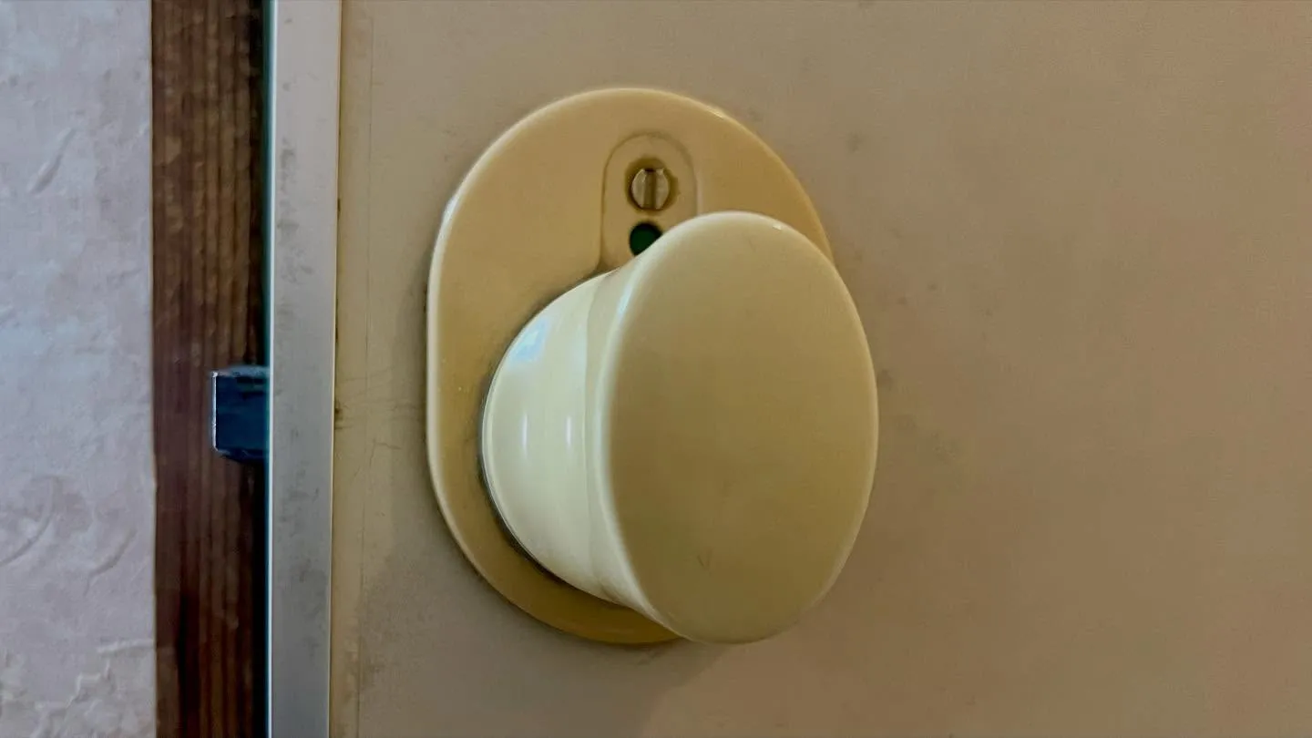 【浴室錠の不具合対応】