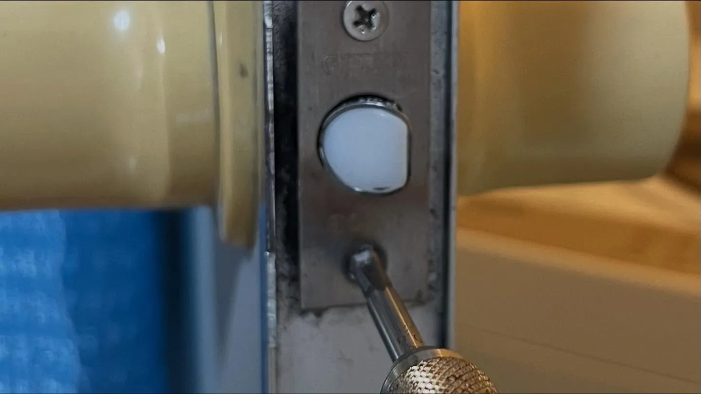 【浴室錠の不具合対応】