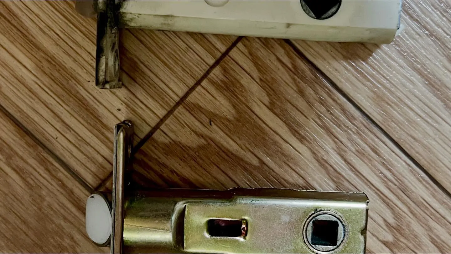 【浴室錠の不具合対応】