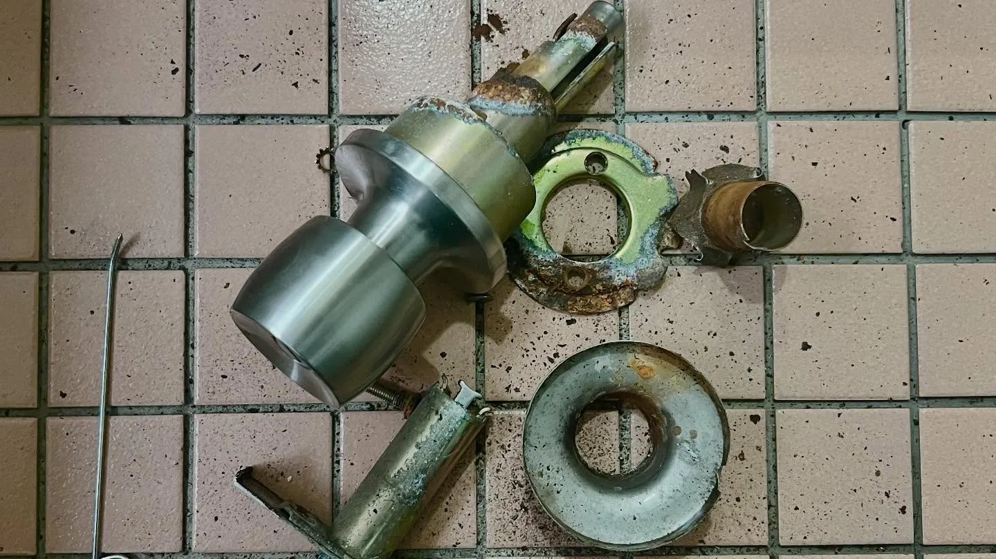 🛠️【浴室ドアノブ、腐って抜けた件】