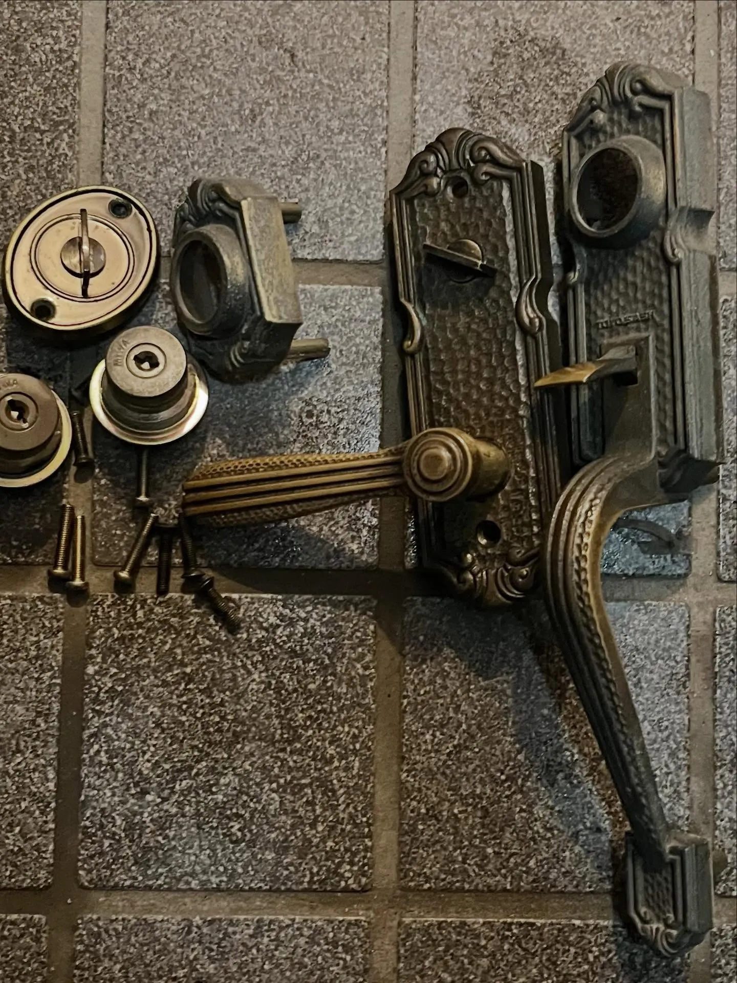 【買い物断念！緊急鍵交換出動】