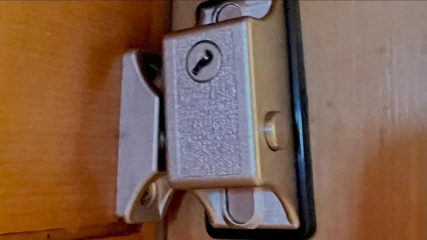 【二件目室内インロック❓】