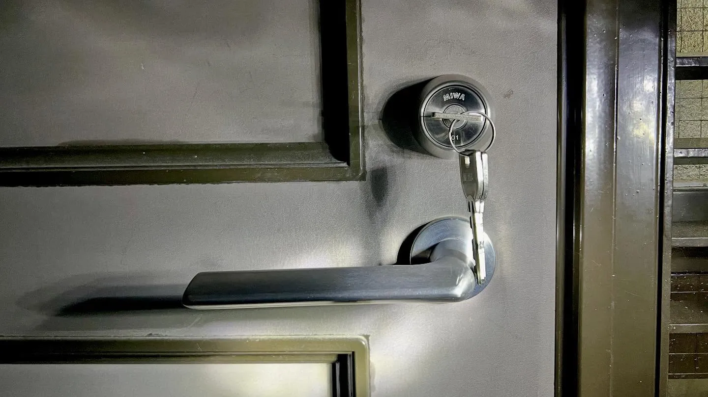 【鍵が回らない…その原因、古い鍵かもしれません】
