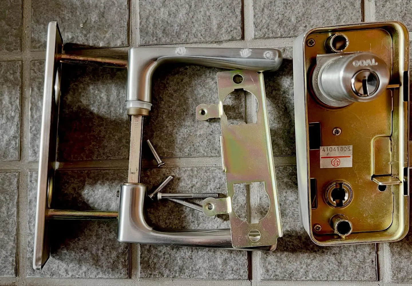 【鍵穴にボンド!? 鍵屋泣かせのトラブル対応記録】