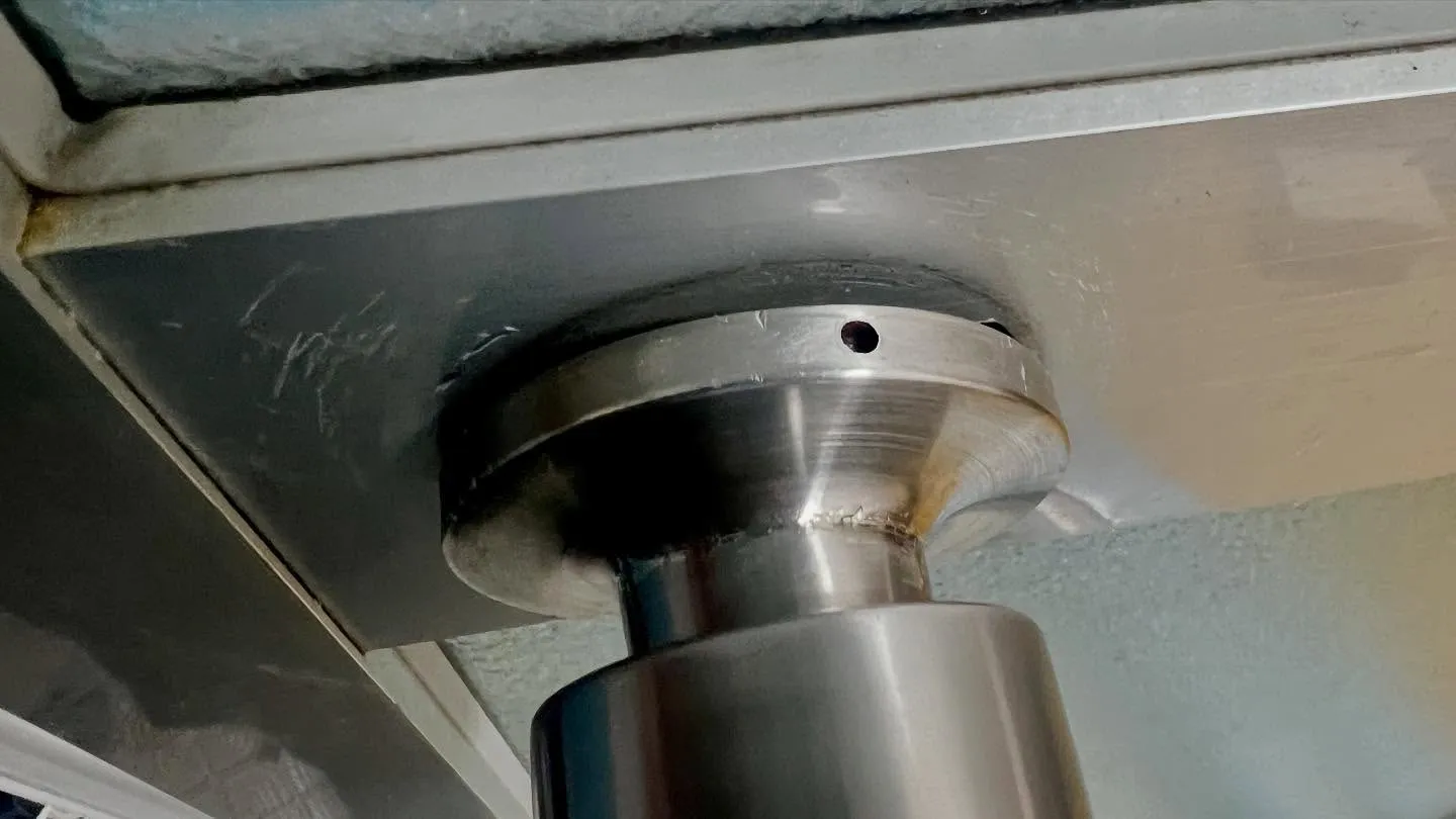 【ドアノブが回らない…その原因は錆だった】