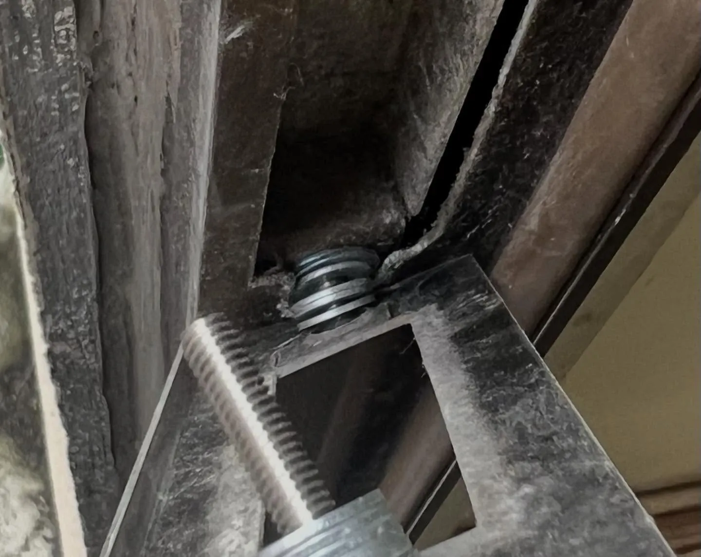 🔐【鍵交換だけでは防げない空き巣被害】