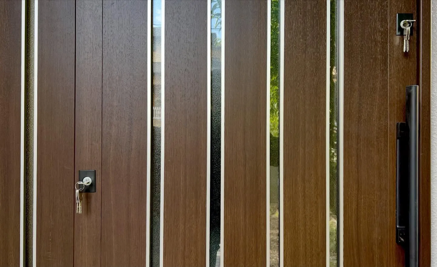 🔑【最新ドアでも、工夫でおトクに鍵交換】