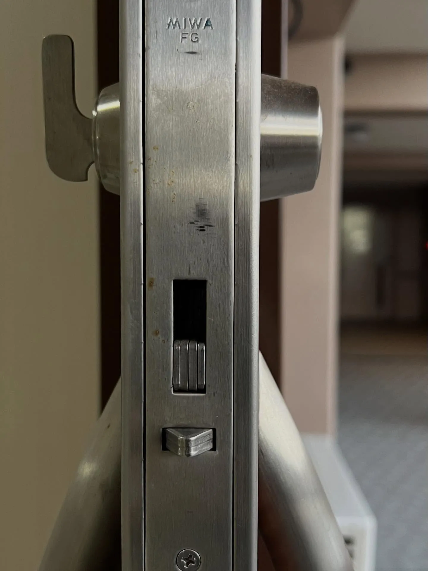 🔑【中古マンションご購入後の鍵交換、実は現場調査が先です】