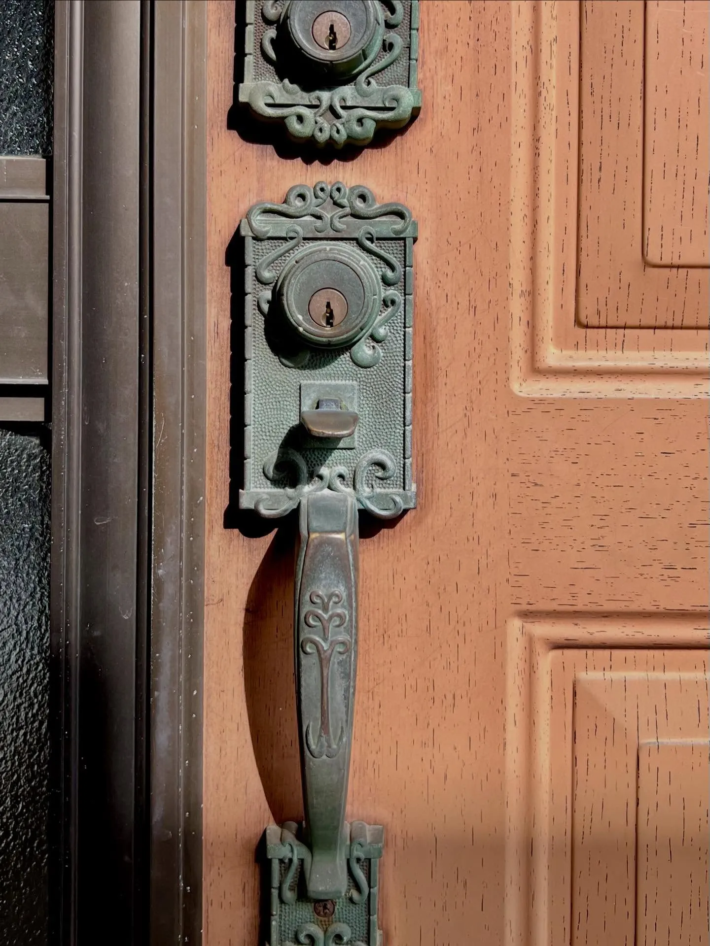 🔑【引越し先の鍵交換|上下別シリンダーの鍵交換対応】