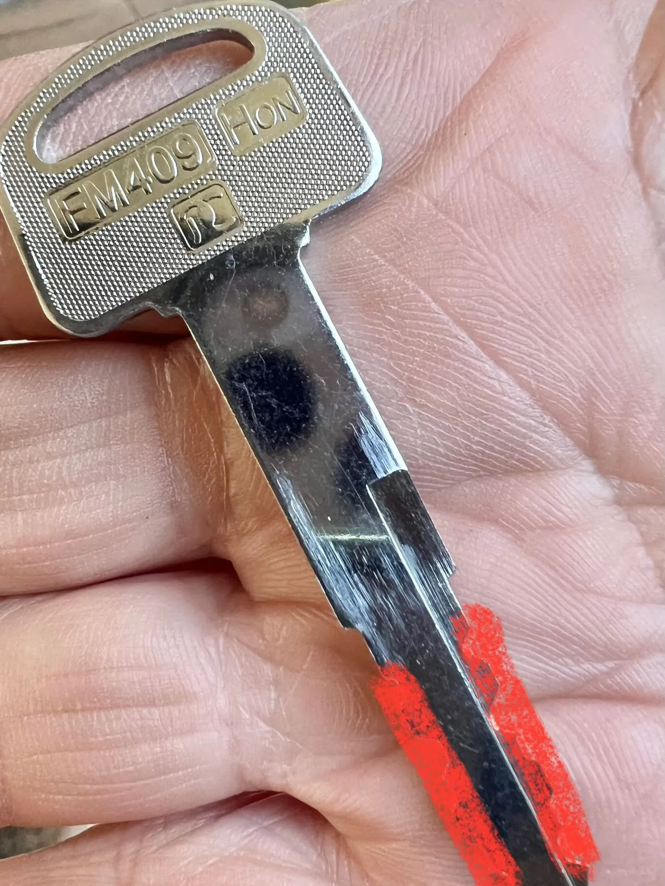 🔑【バイクの鍵紛失作成｜思い込みと現場判断、そして駐車場所の...