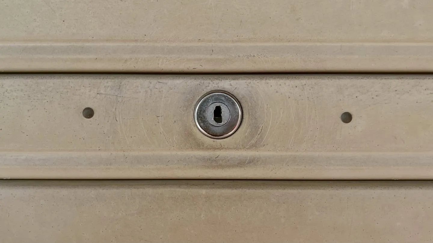 🔐【40年以上前のシャッター錠、現場での対応記録】