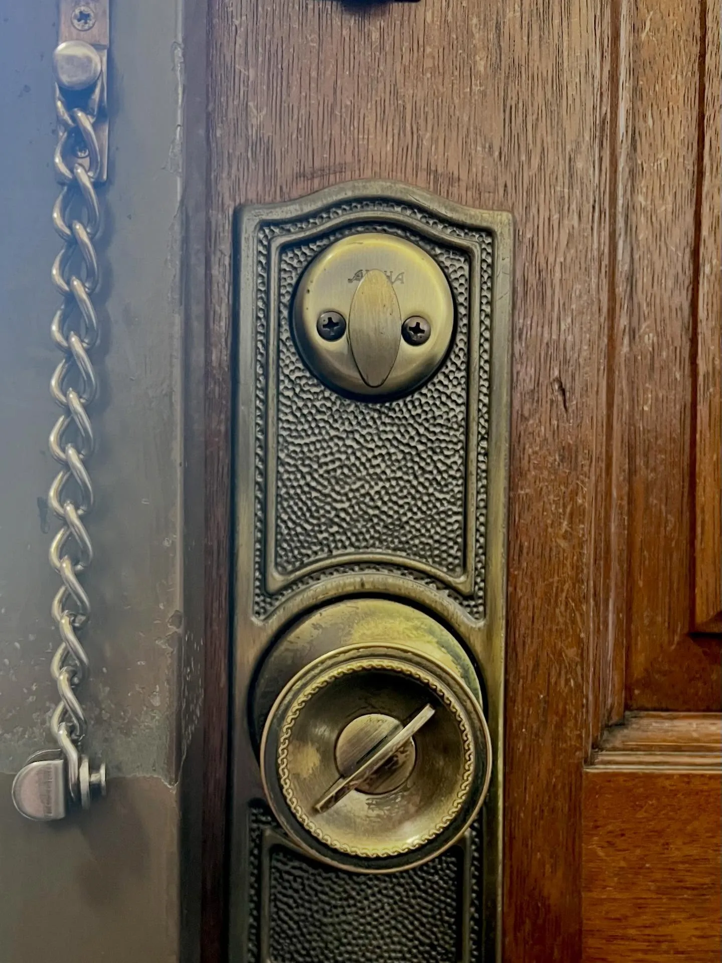 🔑【突然の玄関トラブルに即対応|40年使用されたケースロック...