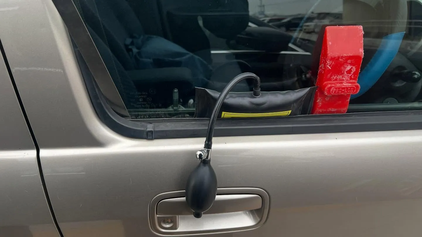 【スズキ・ワゴンR｜インロック解錠対応事例】