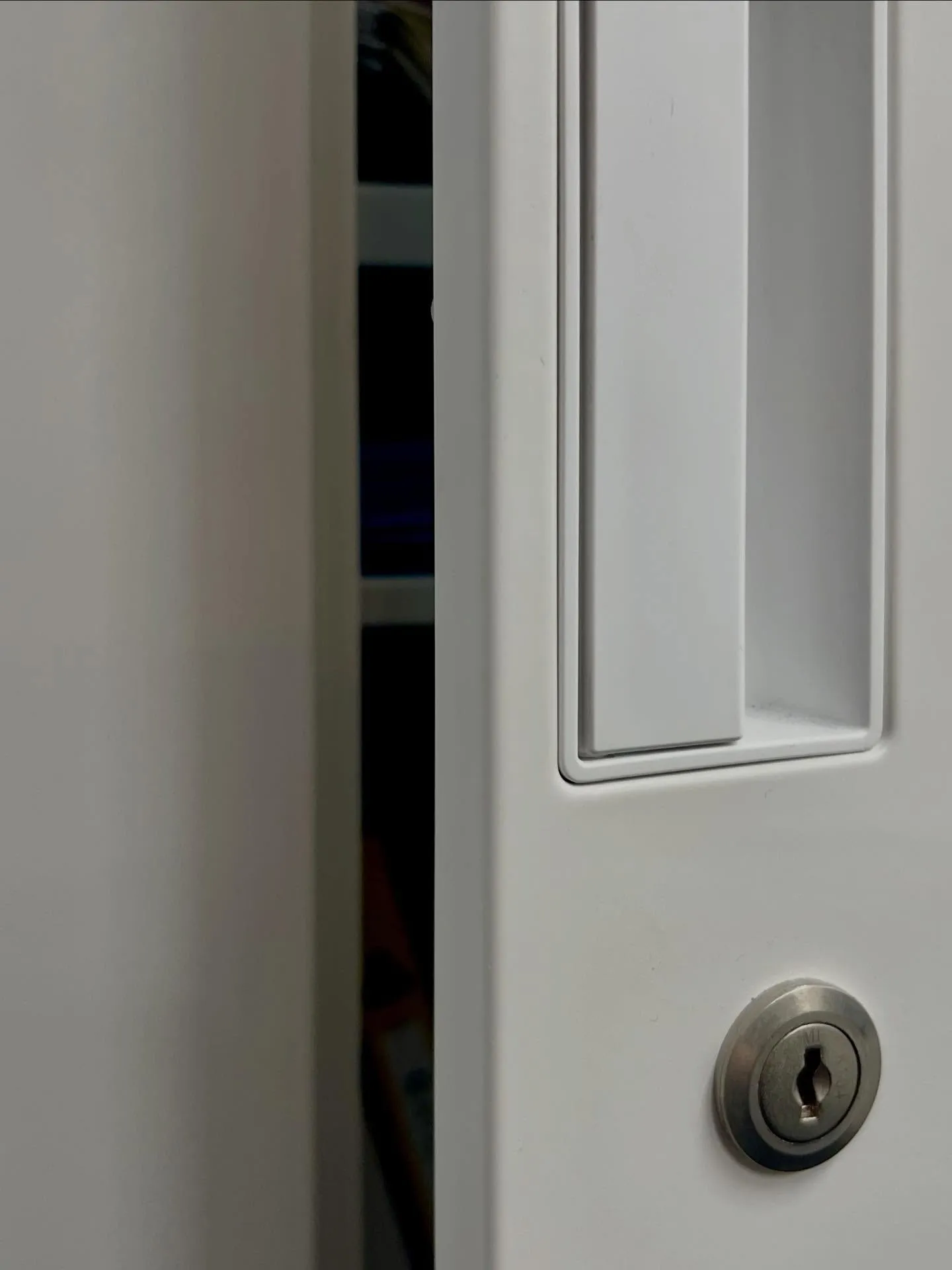 【書庫の鍵が見当たらない…でも壊さず開けられます】