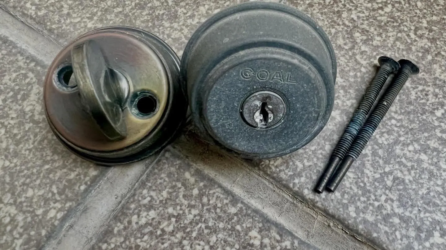 【鍵の不具合からディンプルキーへの交換事例】