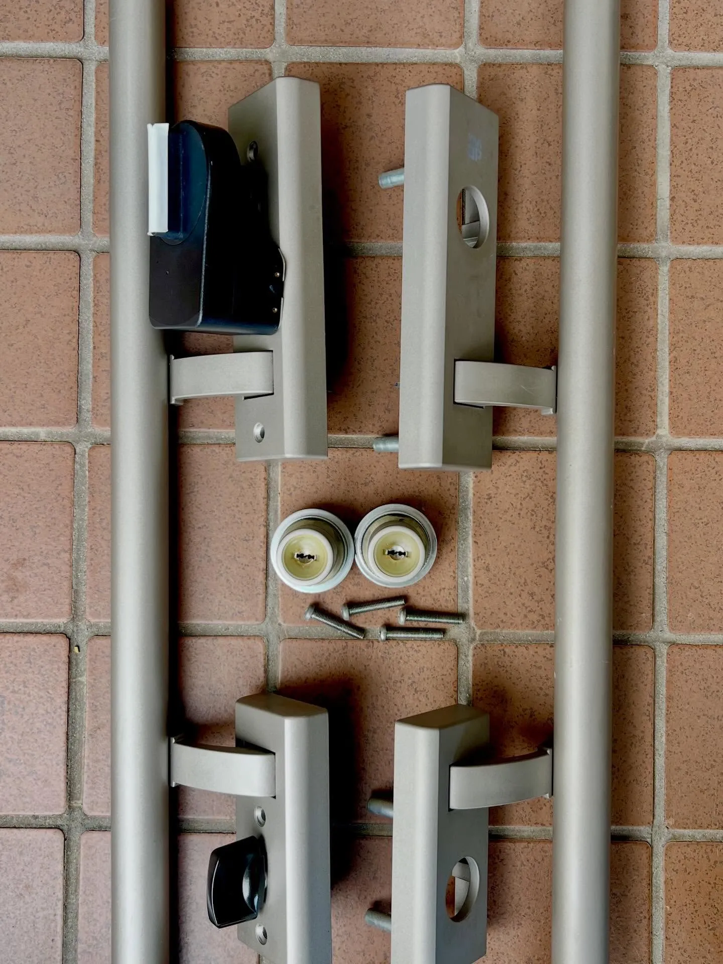 🔑【鍵が回らない…その原因と最適な交換対応】