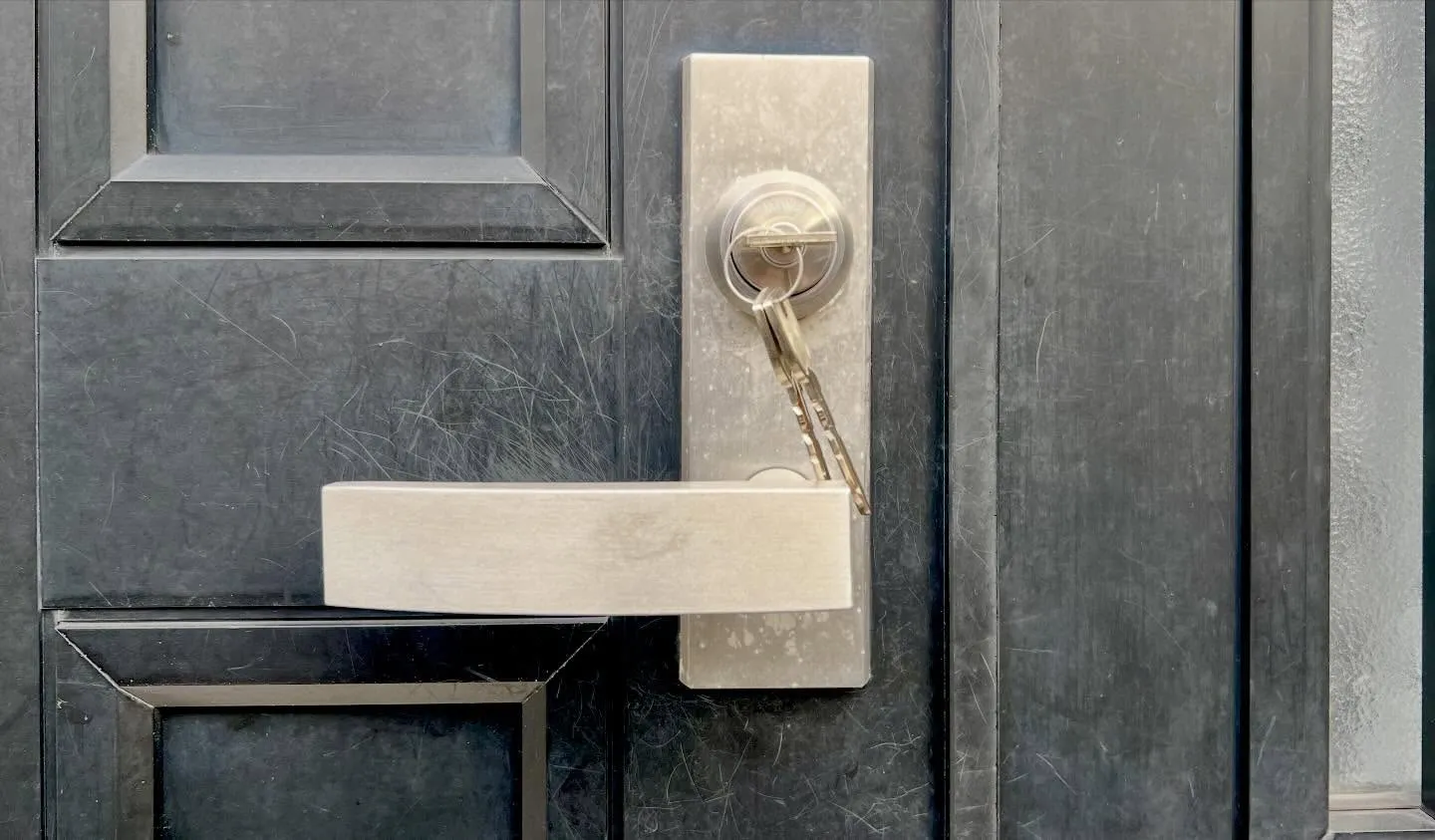 🔑【TOSTEMドアのH248鍵が空回り…原因調査と安全なシ...