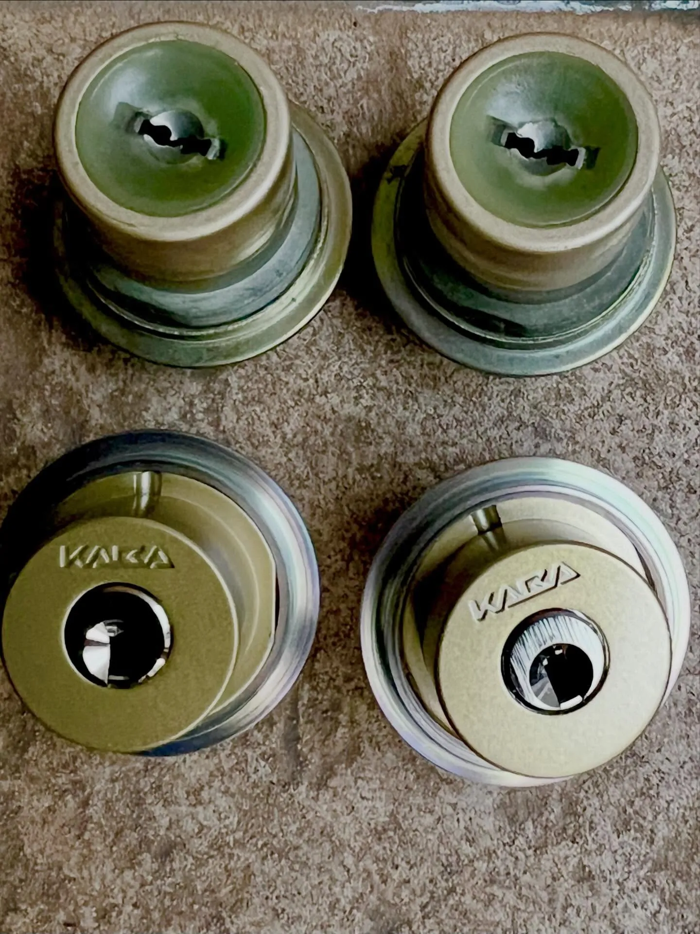 【玄関鍵の不調…原因はメーカー廃止シリンダーでした】