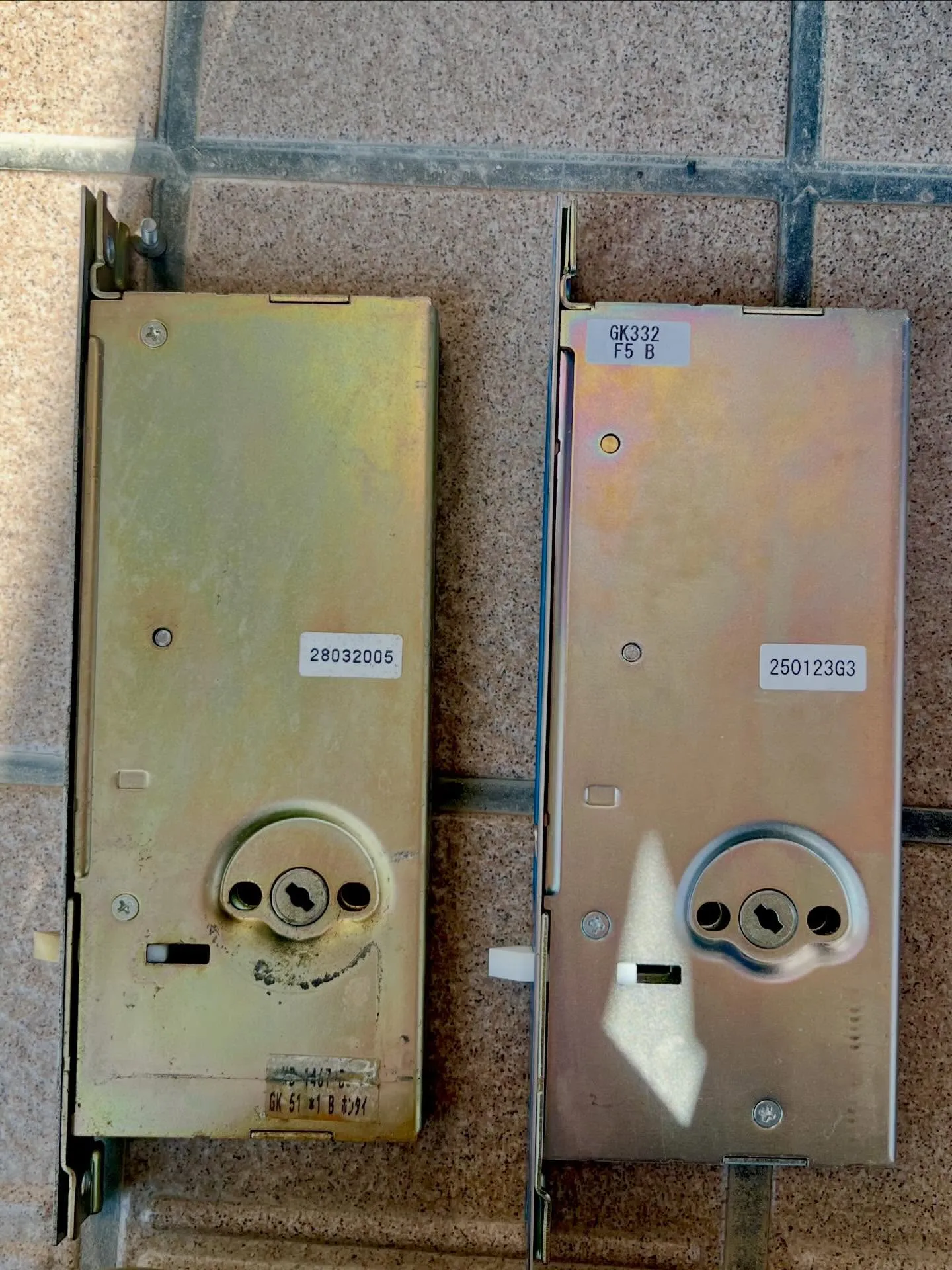 「三協アルミドアのGKケース不具合、危険になる前に交換を」