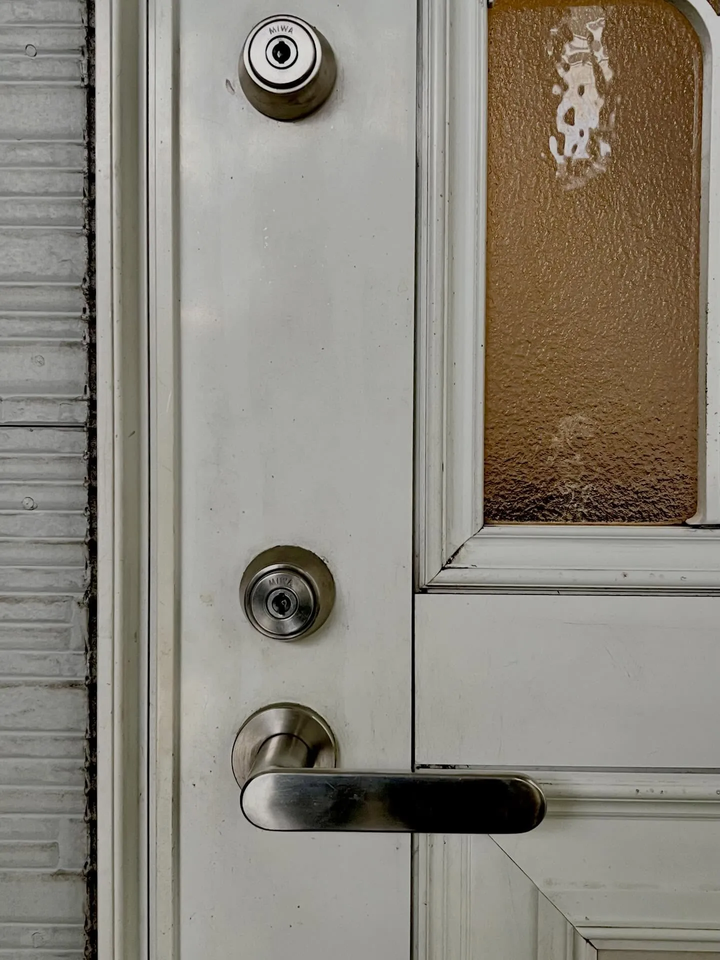 【30年以上使用のドアで発生した鍵トラブル】