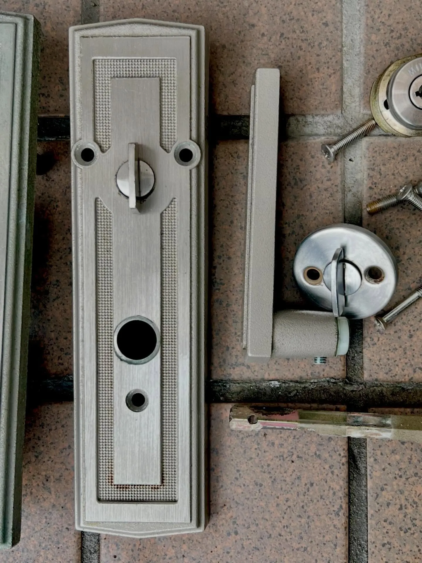 「MIWA UXシリンダーの典型トラブルと、最適な交換提案に...