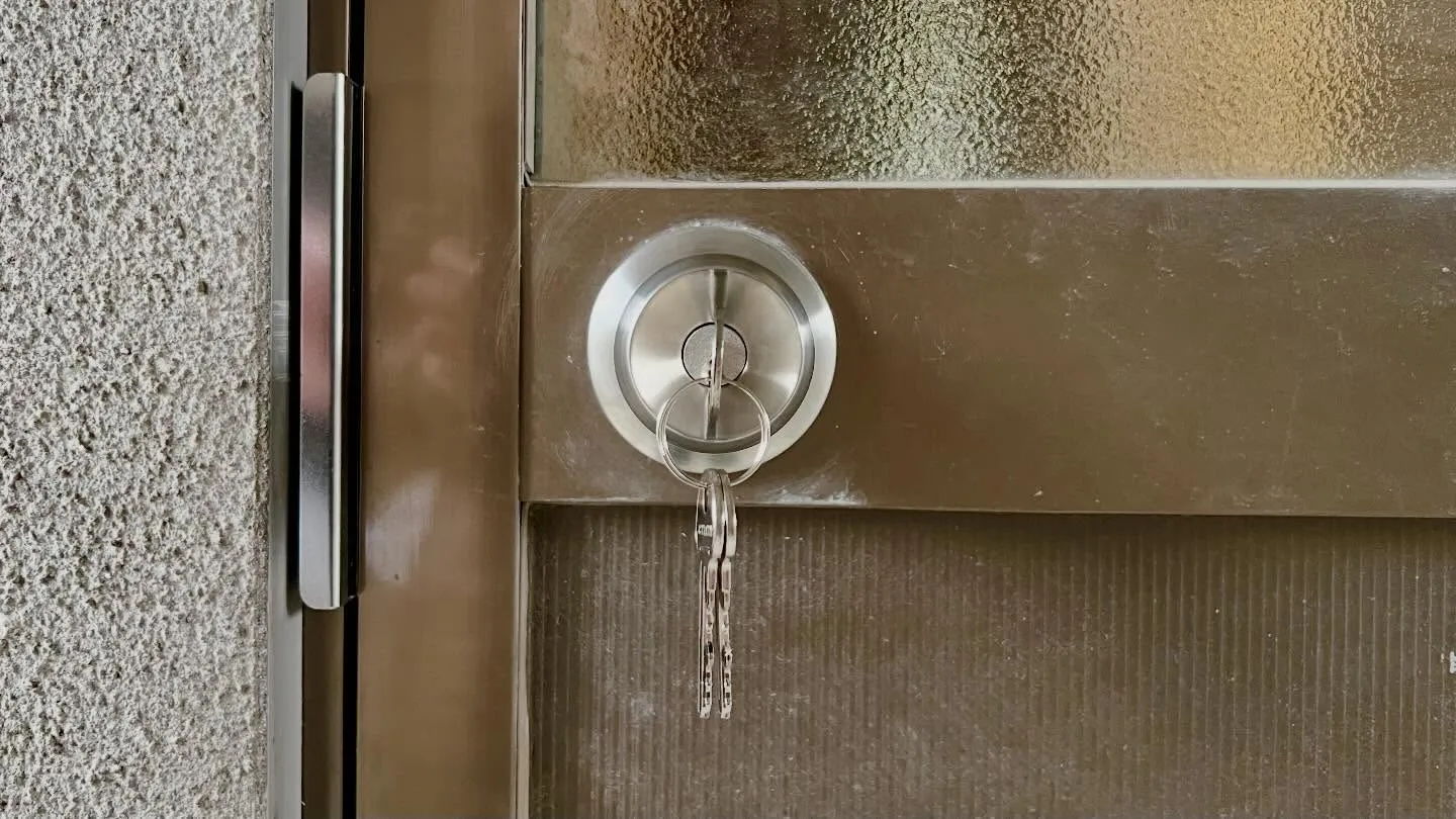 🔑【続き：残り2ヶ所の勝手口もスムーズに交換しました】