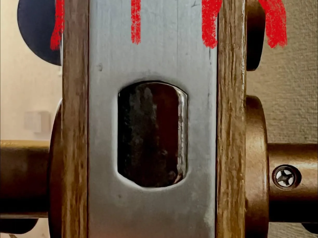 【トイレレバーが下がる原因を調査しました】